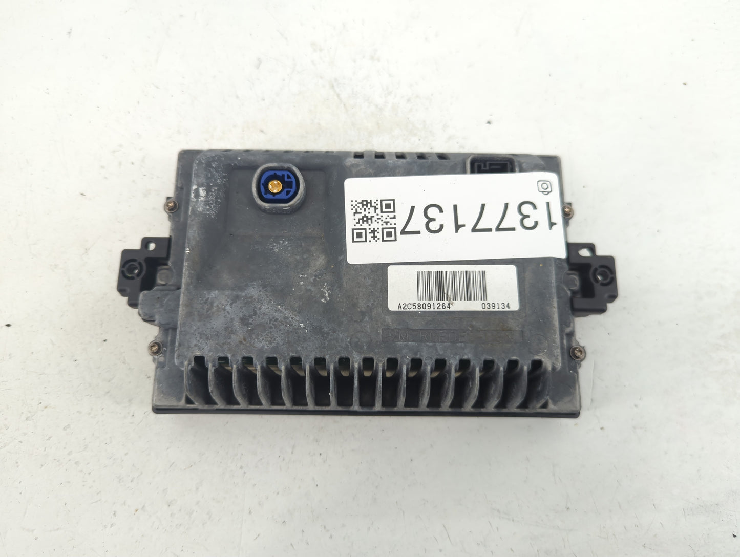 2012-2015 Mercedes-benz C250 Information Display Screen - Oemusedautoparts1.com