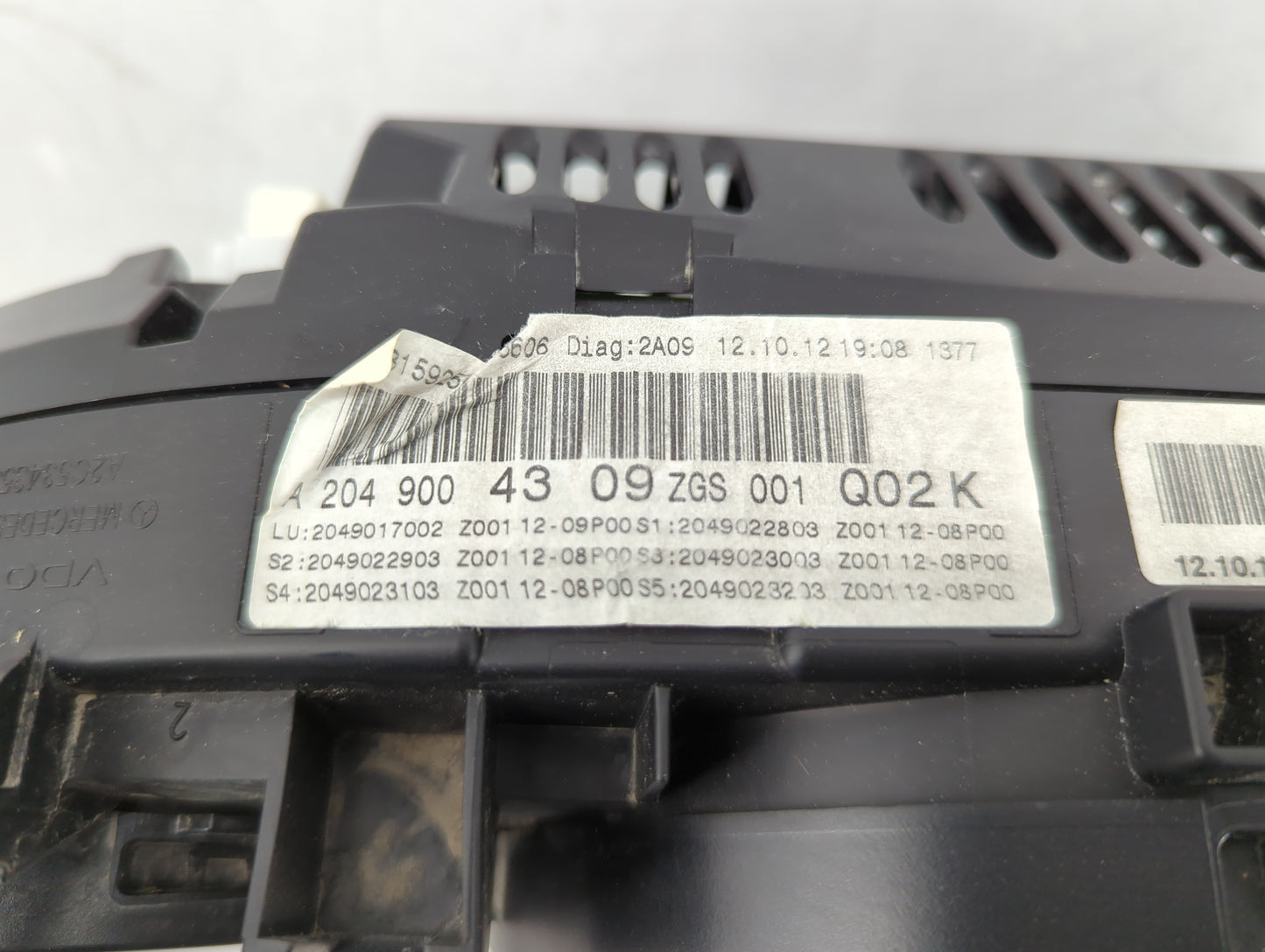 2013 Mercedes-Benz C250 Instrument Cluster Speedometer Gauges P/N:A2049004309 Fits OEM Used Auto Parts - Oemusedautoparts1.c