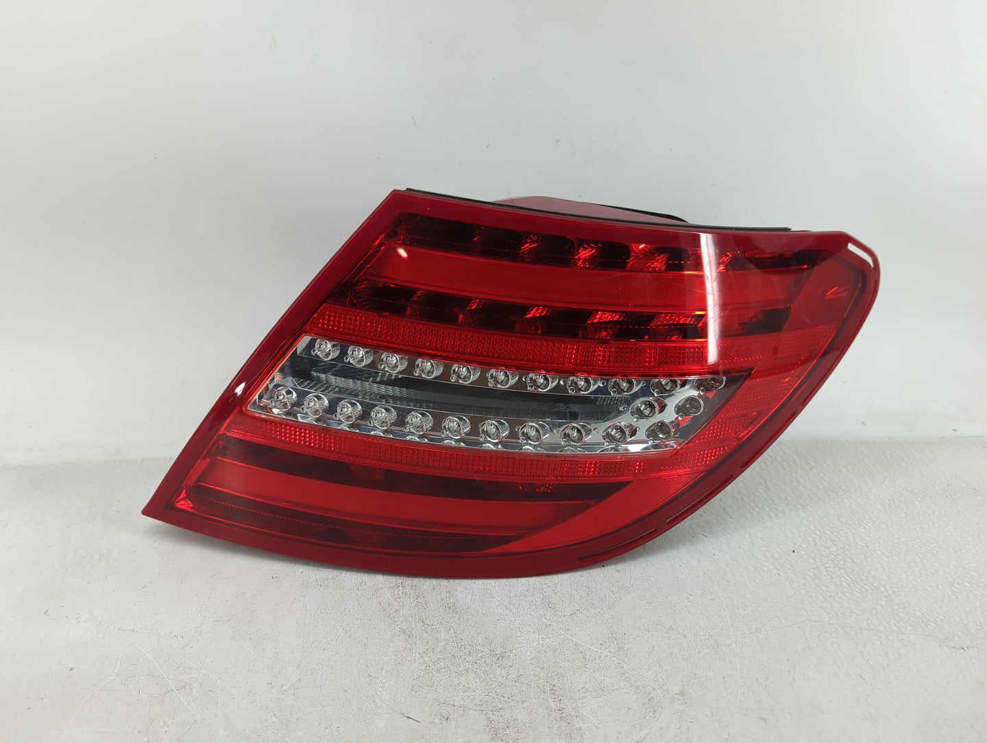 2012-2015 Mercedes-Benz C250 Tail Light Assembly Passenger Right OEM P/N:204 906 07 03 Fits Fits 2012 2013 2014 2015 OEM Use