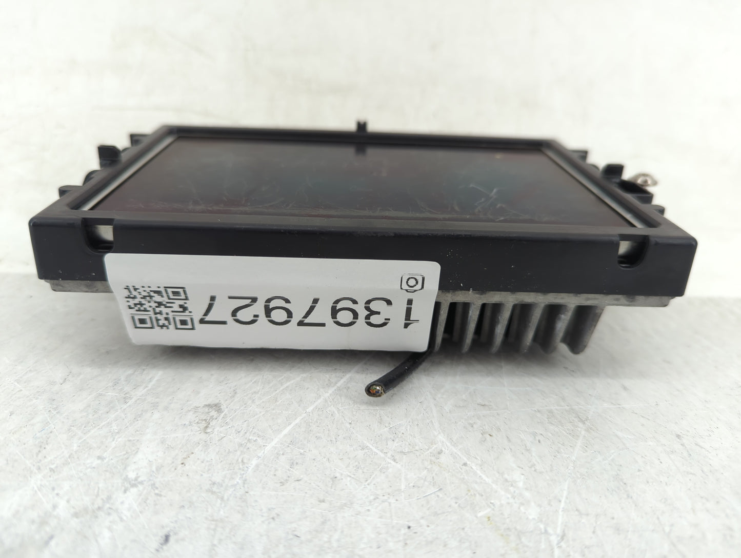 2012-2015 Mercedes-benz C250 Information Display Screen - Oemusedautoparts1.com