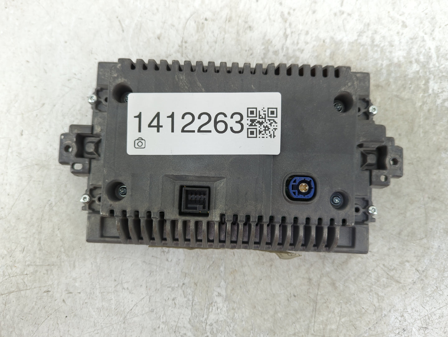 2012-2015 Mercedes-benz C250 Information Display Screen - Oemusedautoparts1.com