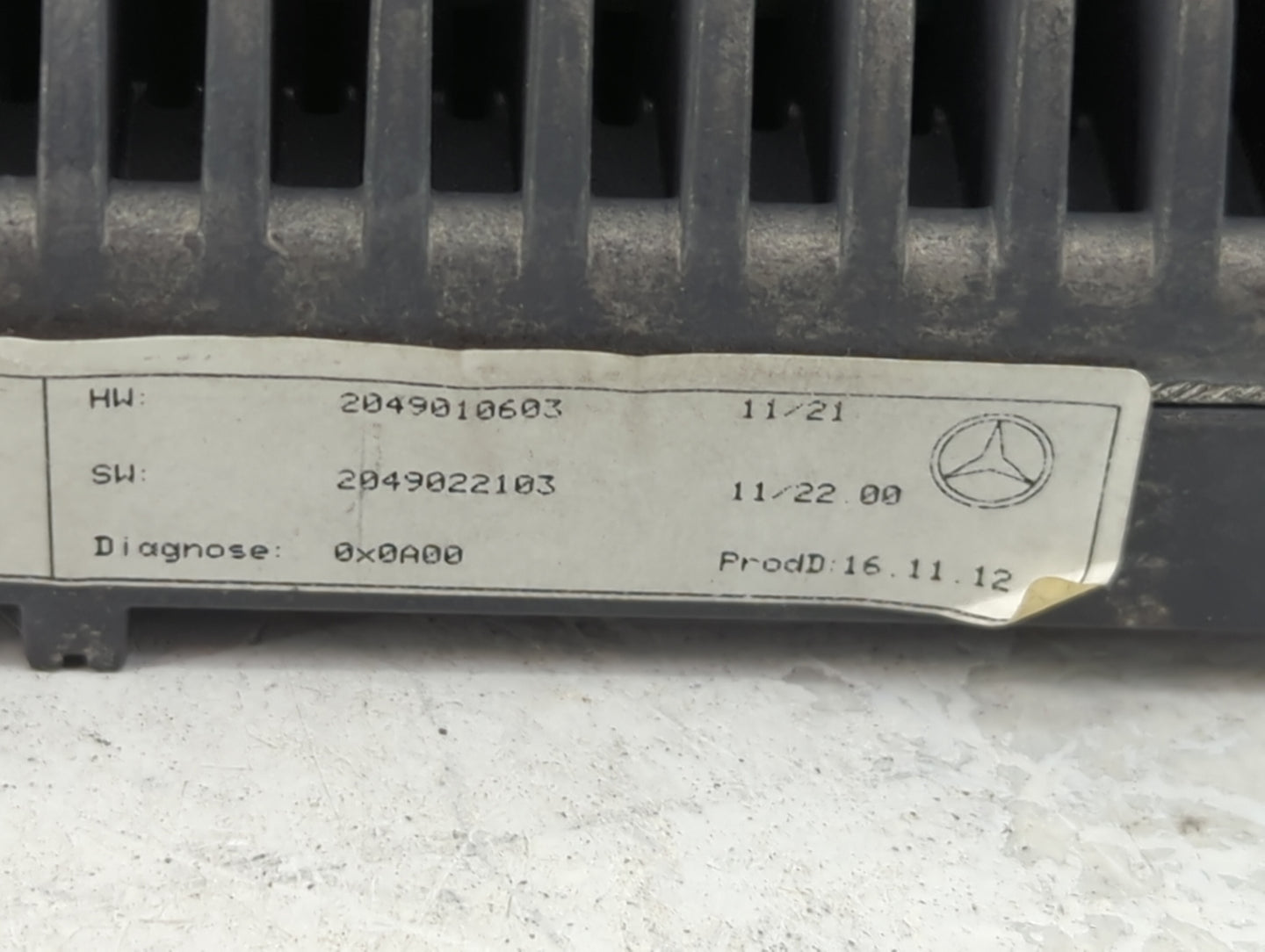 2012-2015 Mercedes-benz C250 Information Display Screen - Oemusedautoparts1.com