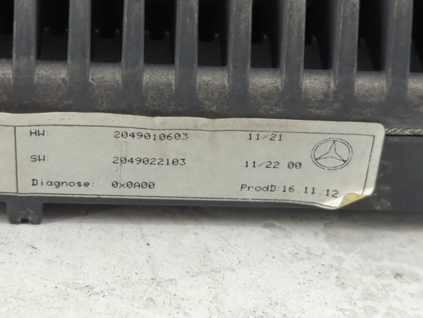 2012-2015 Mercedes-benz C250 Information Display Screen - Oemusedautoparts1.com