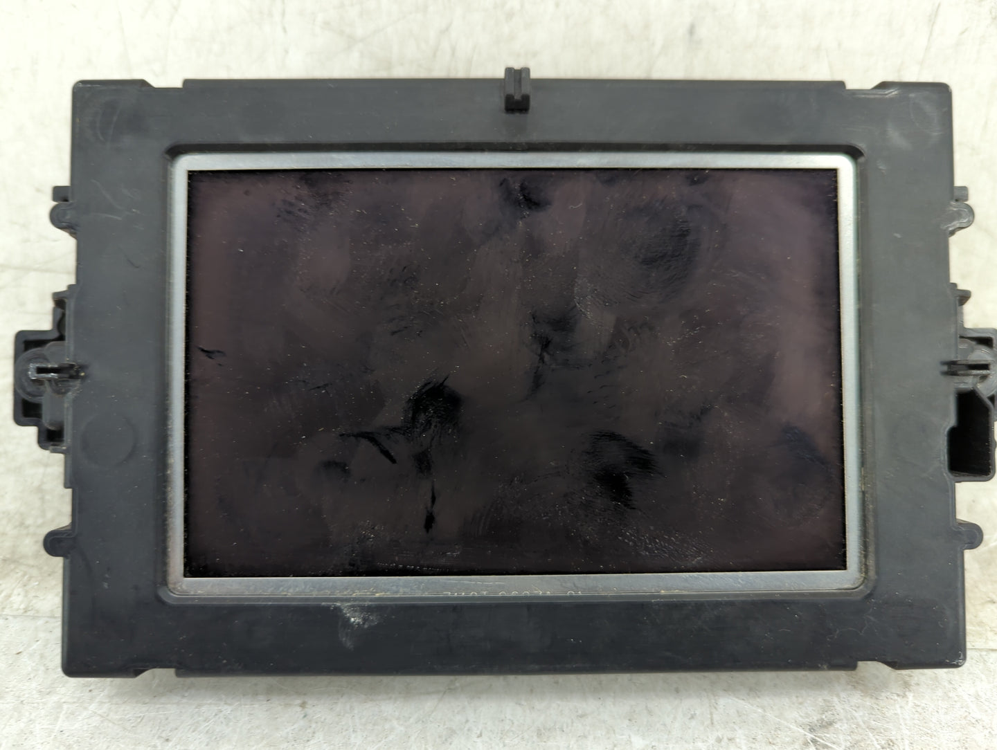 2012-2015 Mercedes-benz C250 Information Display Screen - Oemusedautoparts1.com