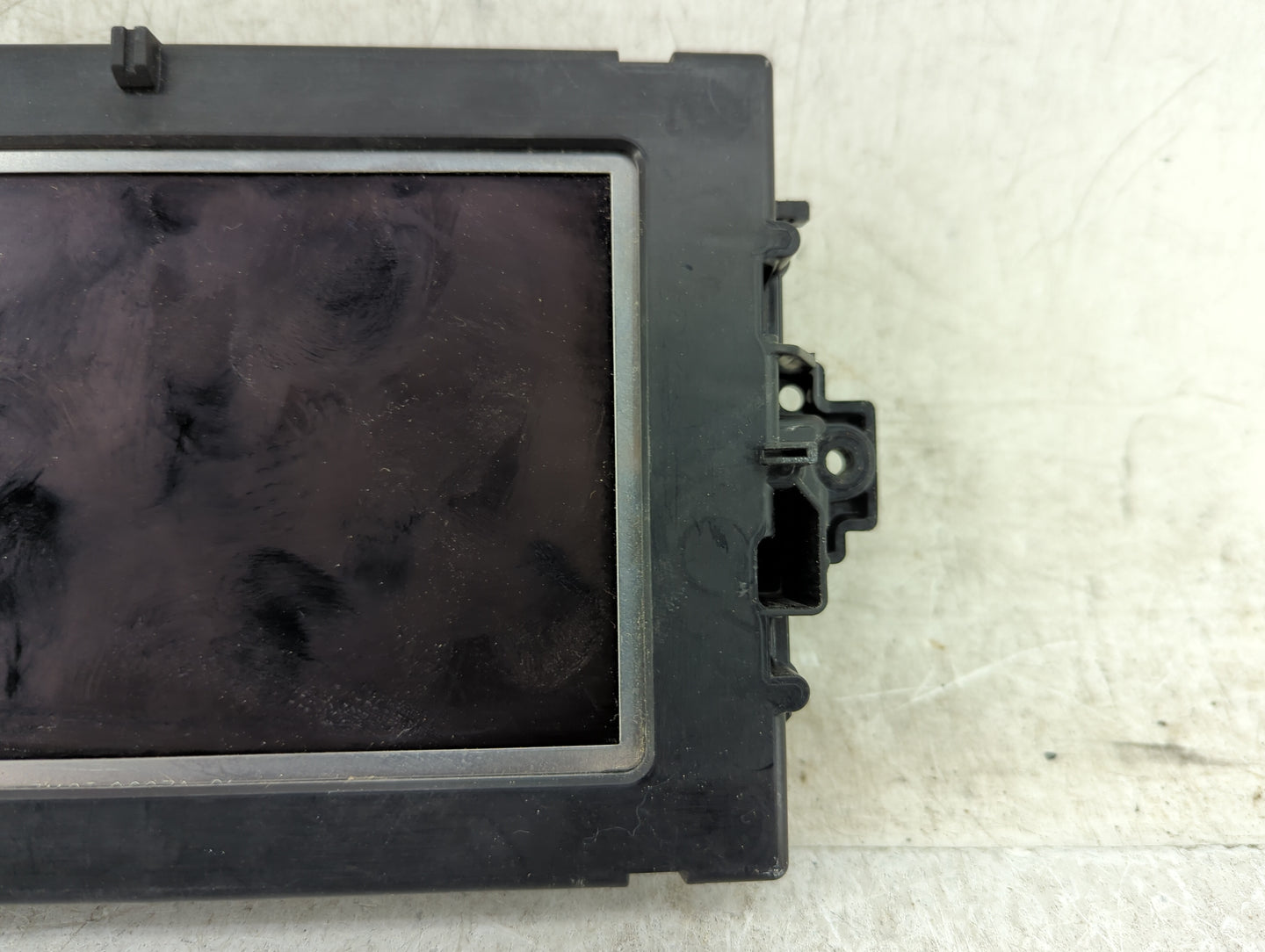 2012-2015 Mercedes-benz C250 Information Display Screen - Oemusedautoparts1.com