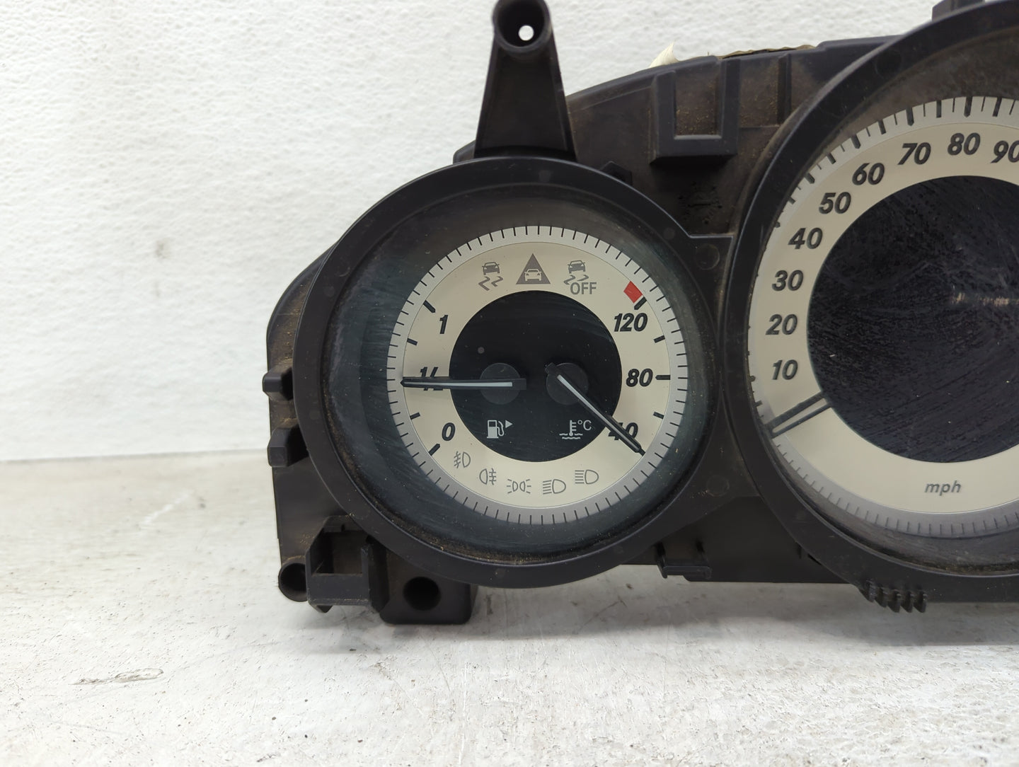 2013 Mercedes-Benz C250 Instrument Cluster Speedometer Gauges P/N:A2C81592600 Miles: Fits OEM Used Auto Parts - Oemusedautop