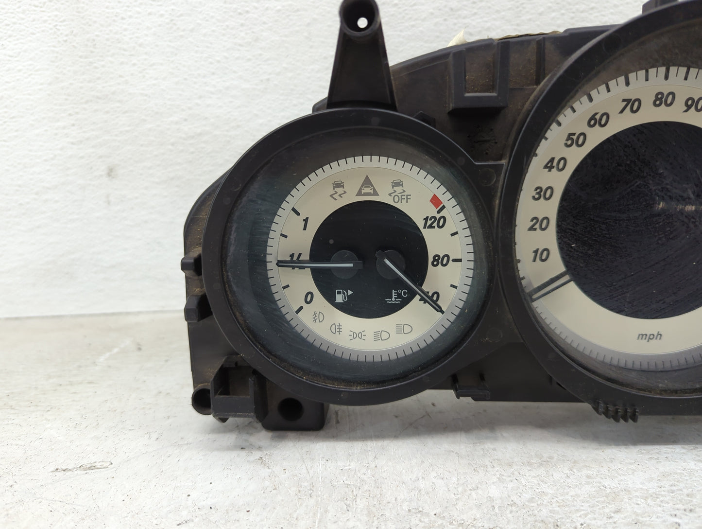 2013 Mercedes-Benz C250 Instrument Cluster Speedometer Gauges P/N:A2C81592600 Miles: Fits OEM Used Auto Parts - Oemusedautop