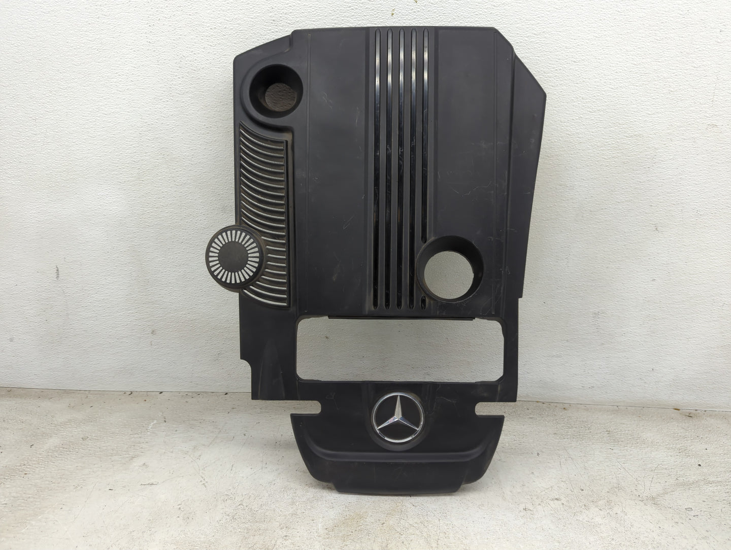 2013 Mercedes-benz C250 Engine Cover - Oemusedautoparts1.com