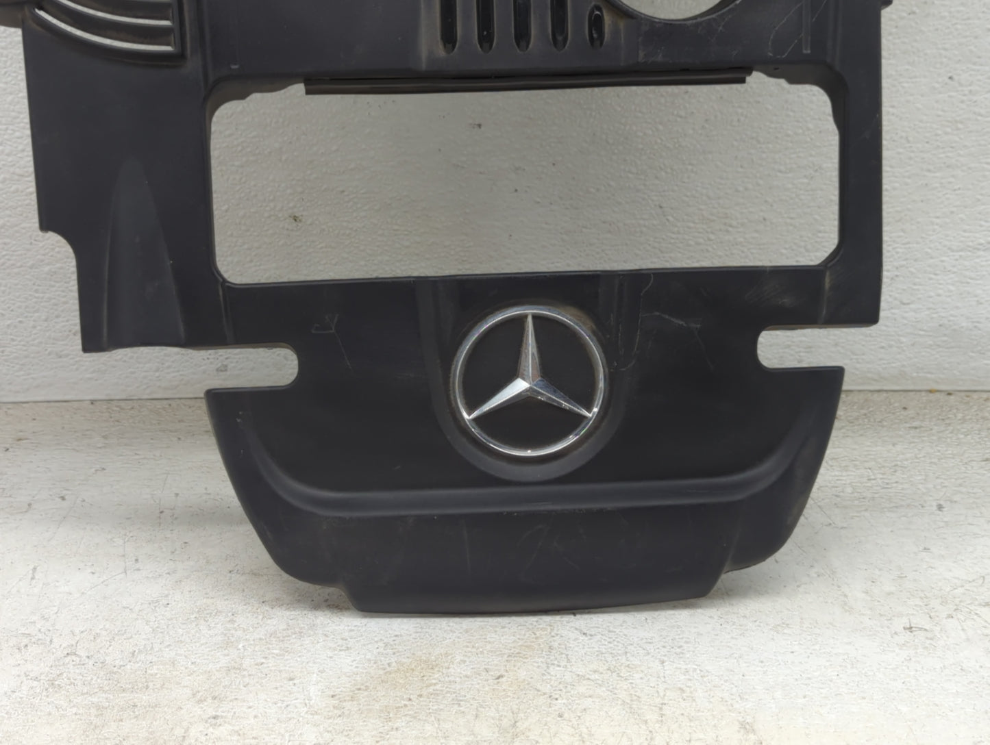 2013 Mercedes-benz C250 Engine Cover - Oemusedautoparts1.com