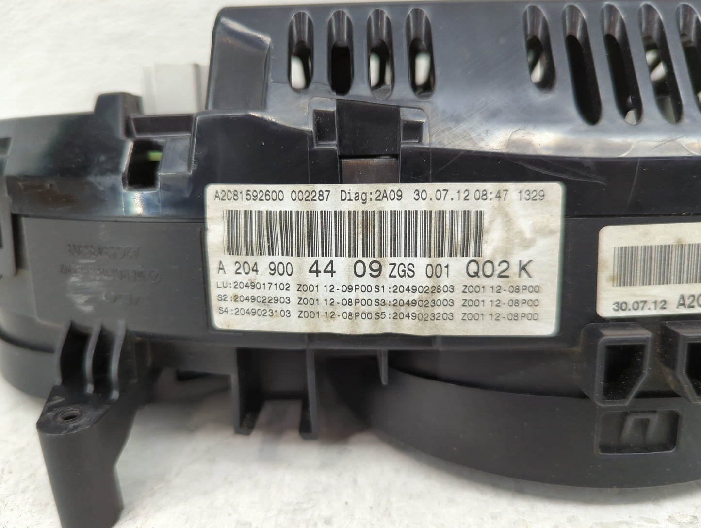 2013 Mercedes-Benz C250 Instrument Cluster Speedometer Gauges P/N:A2C81592600 Miles: Fits OEM Used Auto Parts - Oemusedautop