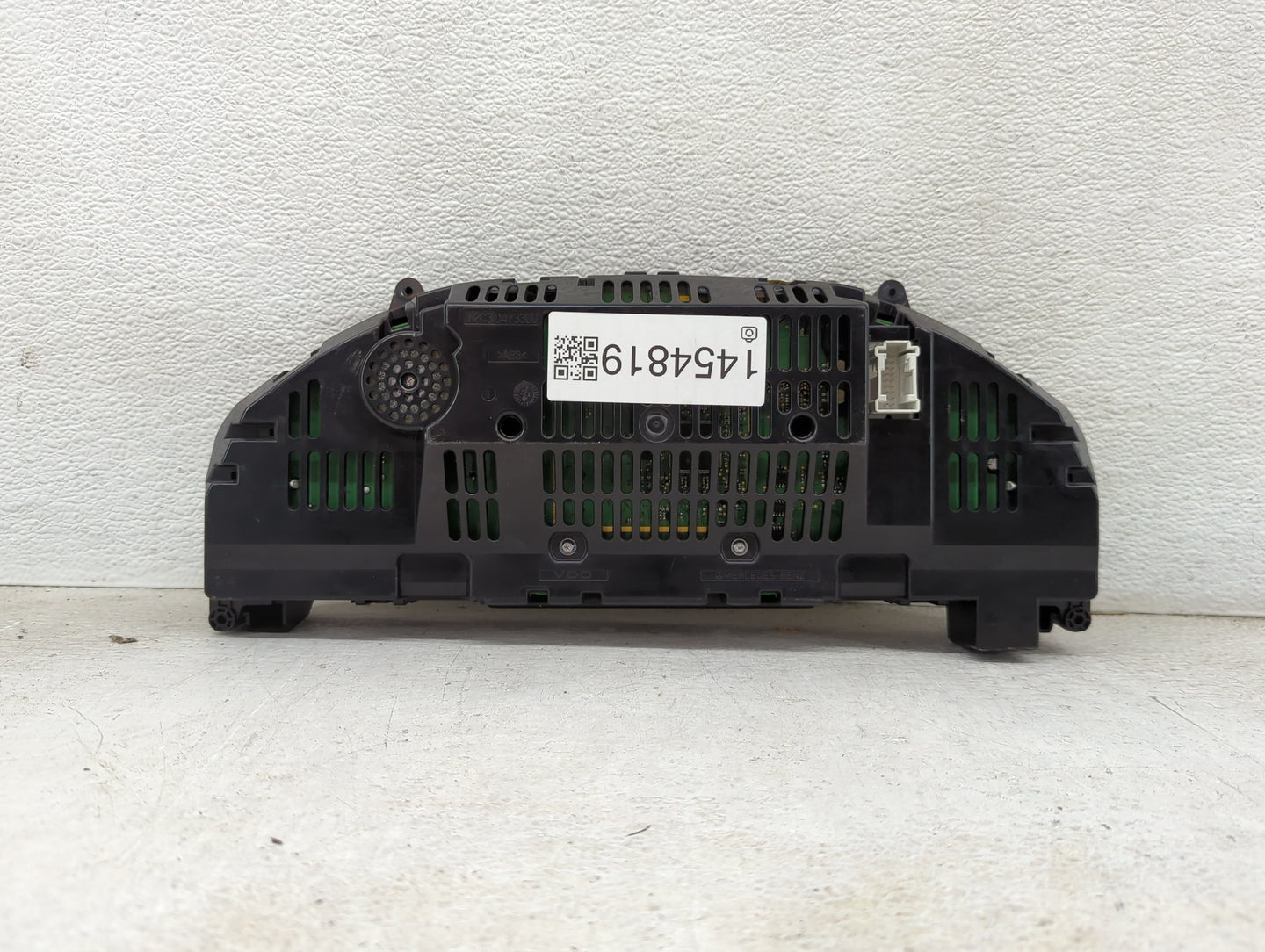 2013 Mercedes-Benz C250 Instrument Cluster Speedometer Gauges P/N:A2C81592600 Miles: Fits OEM Used Auto Parts - Oemusedautop