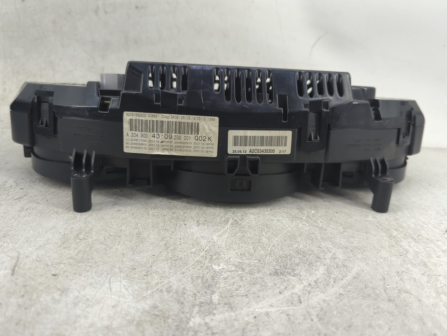 2013 Mercedes-Benz C250 Instrument Cluster Speedometer Gauges P/N:A2C53435305 Miles: Fits OEM Used Auto Parts - Oemusedautop