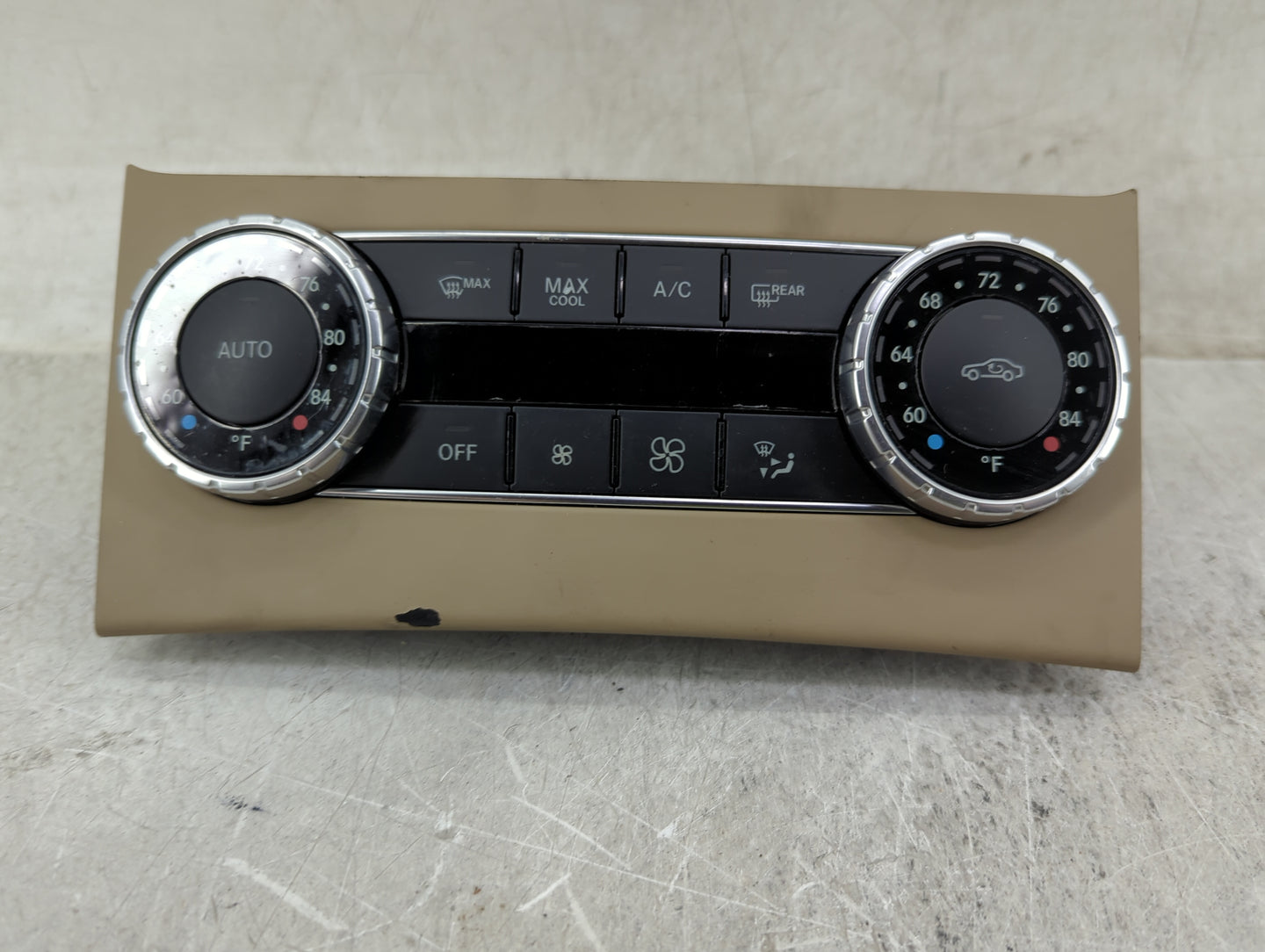 2013-2014 Mercedes-Benz C250 Climate Control Module Temperature AC/Heater Replacement P/N:A 204 900 68 08 Fits Fits 2013 201