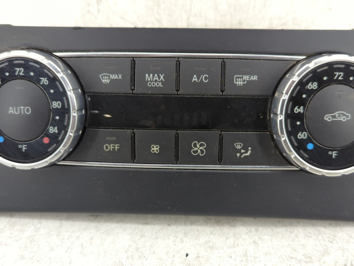 2013-2014 Mercedes-Benz C250 Climate Control Module Temperature AC/Heater Replacement P/N:A 204 900 68 08 Fits Fits 2013 201