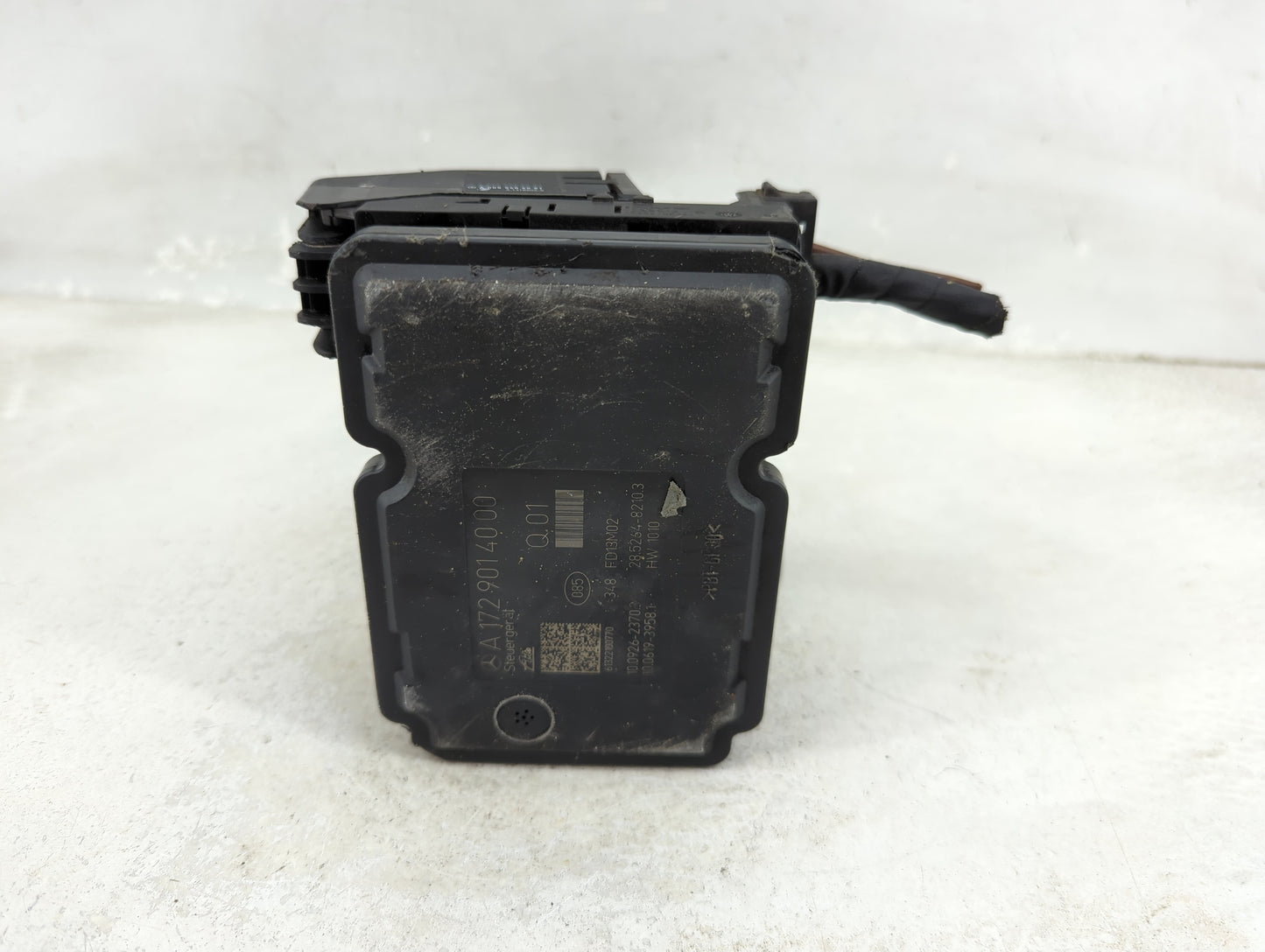 2013-2015 Mercedes-Benz C250 ABS Pump Control Module Replacement P/N:A1724314212 A1729014000 Fits Fits 2013 2014 2015 OEM Us