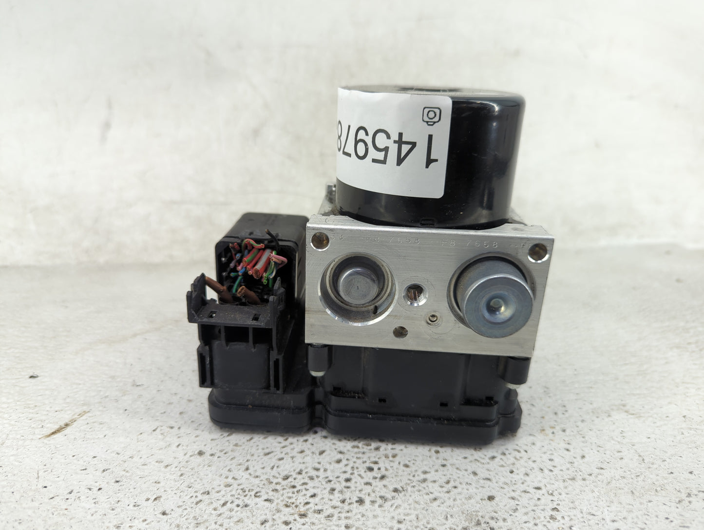 2013-2015 Mercedes-Benz C250 ABS Pump Control Module Replacement P/N:A1724314212 10.0212-0822.4 Fits Fits 2013 2014 2015 OEM