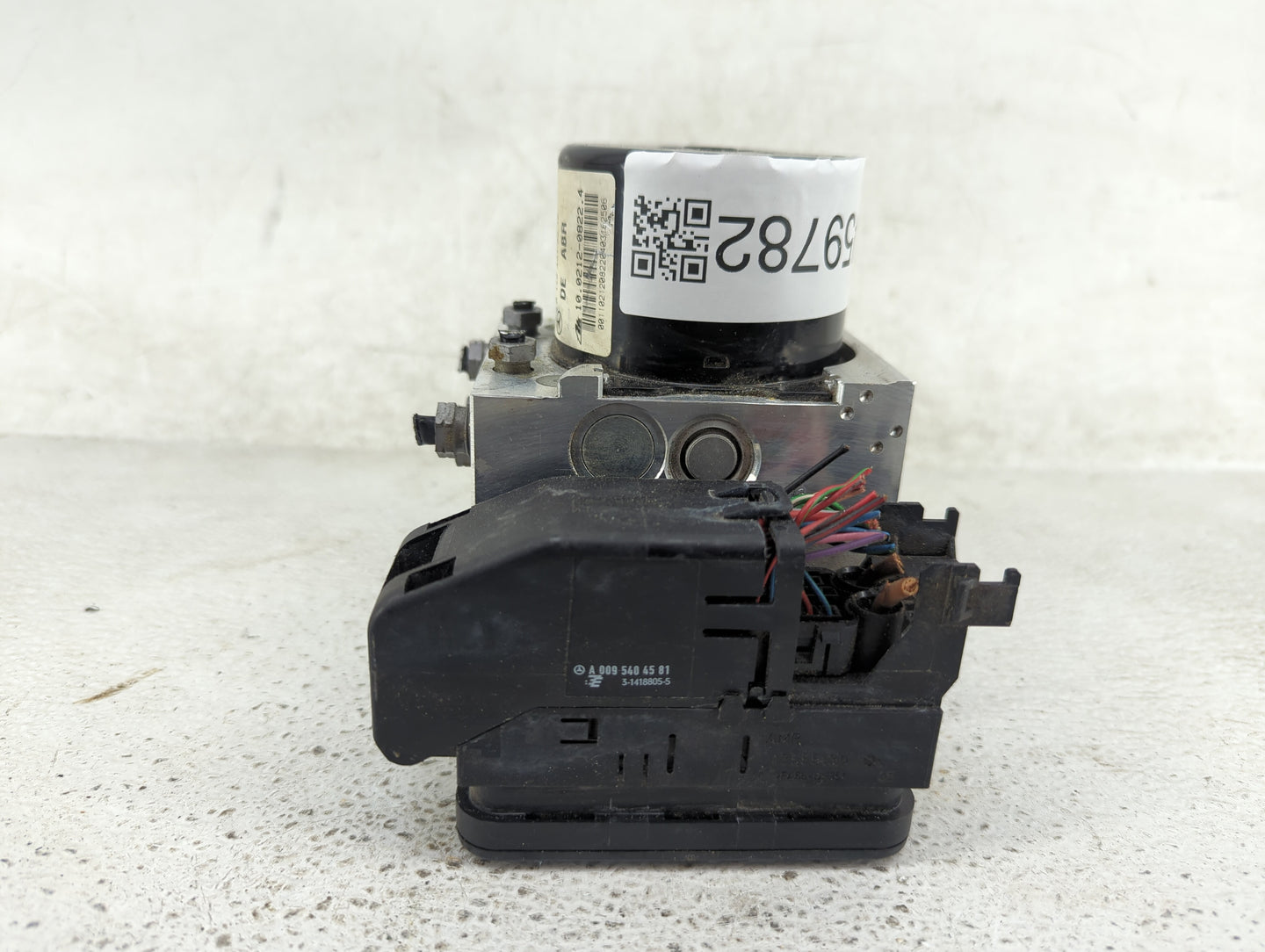 2013-2015 Mercedes-Benz C250 ABS Pump Control Module Replacement P/N:A1724314212 10.0212-0822.4 Fits Fits 2013 2014 2015 OEM