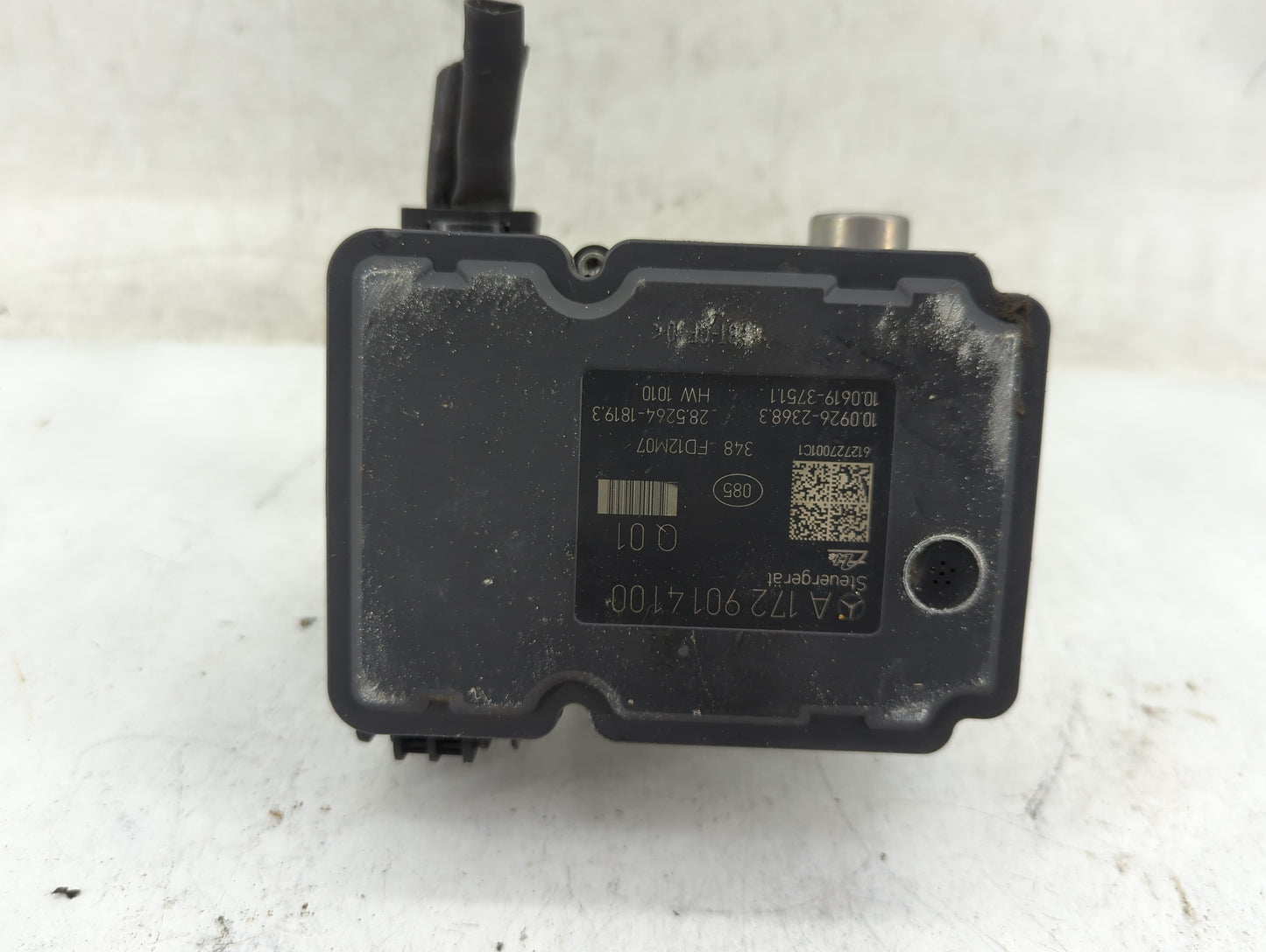 2013-2015 Mercedes-Benz C250 ABS Pump Control Module Replacement P/N:A 172 901 41 00 Fits Fits 2013 2014 2015 OEM Used Auto 
