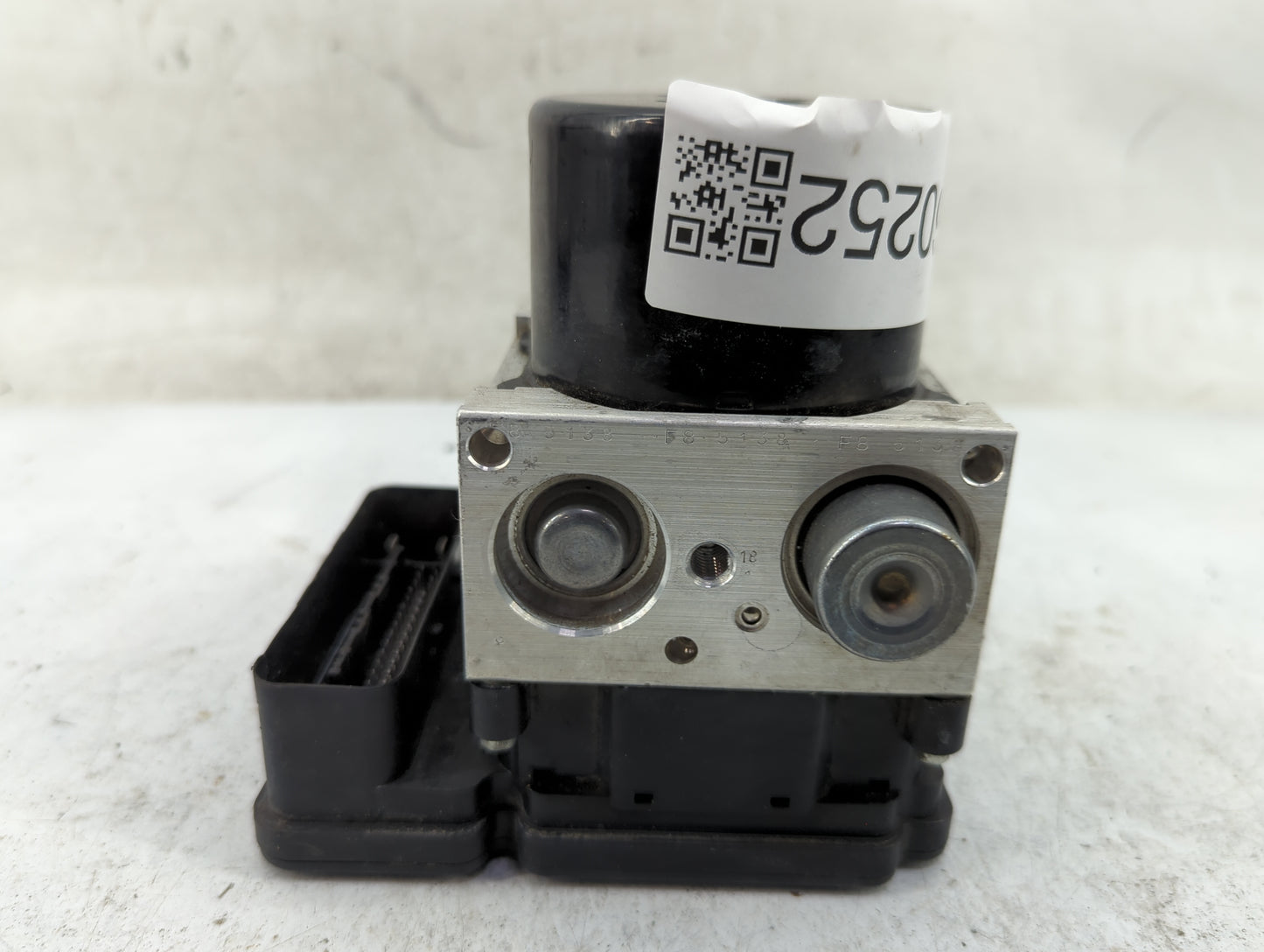 2013-2015 Mercedes-Benz C250 ABS Pump Control Module Replacement P/N:A 172 904 40 00 Fits Fits 2013 2014 2015 OEM Used Auto 