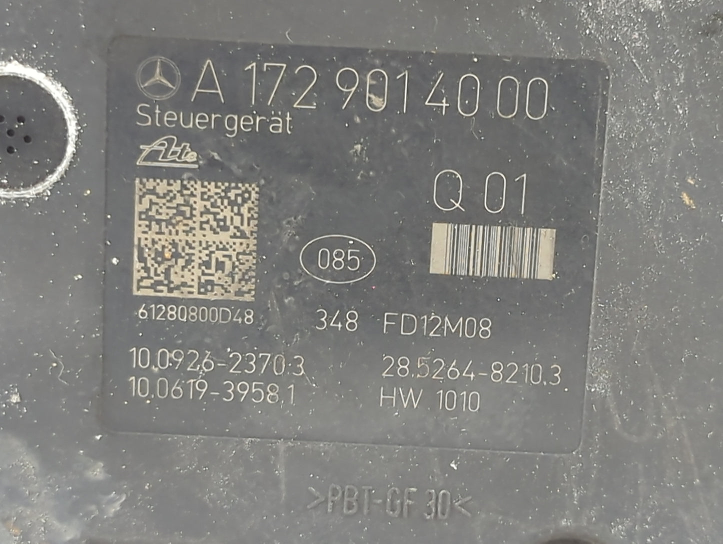 2013-2015 Mercedes-Benz C250 ABS Pump Control Module Replacement P/N:A 172 904 40 00 Fits Fits 2013 2014 2015 OEM Used Auto 