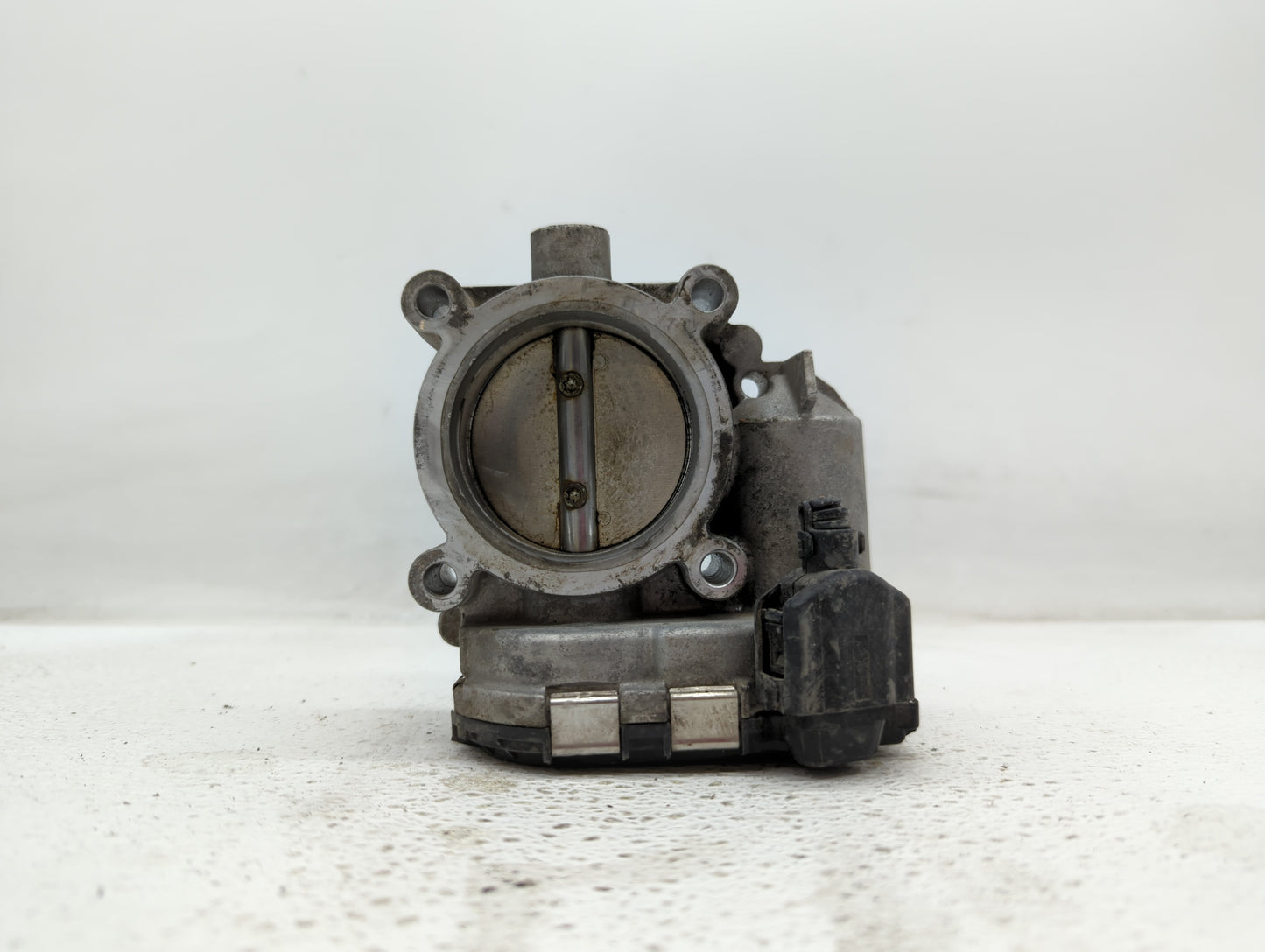 2012-2015 Mercedes-Benz C250 Throttle Body P/N:266 141 05 25 2661410525 Fits OEM Used Auto Parts - Oemusedautoparts1.com