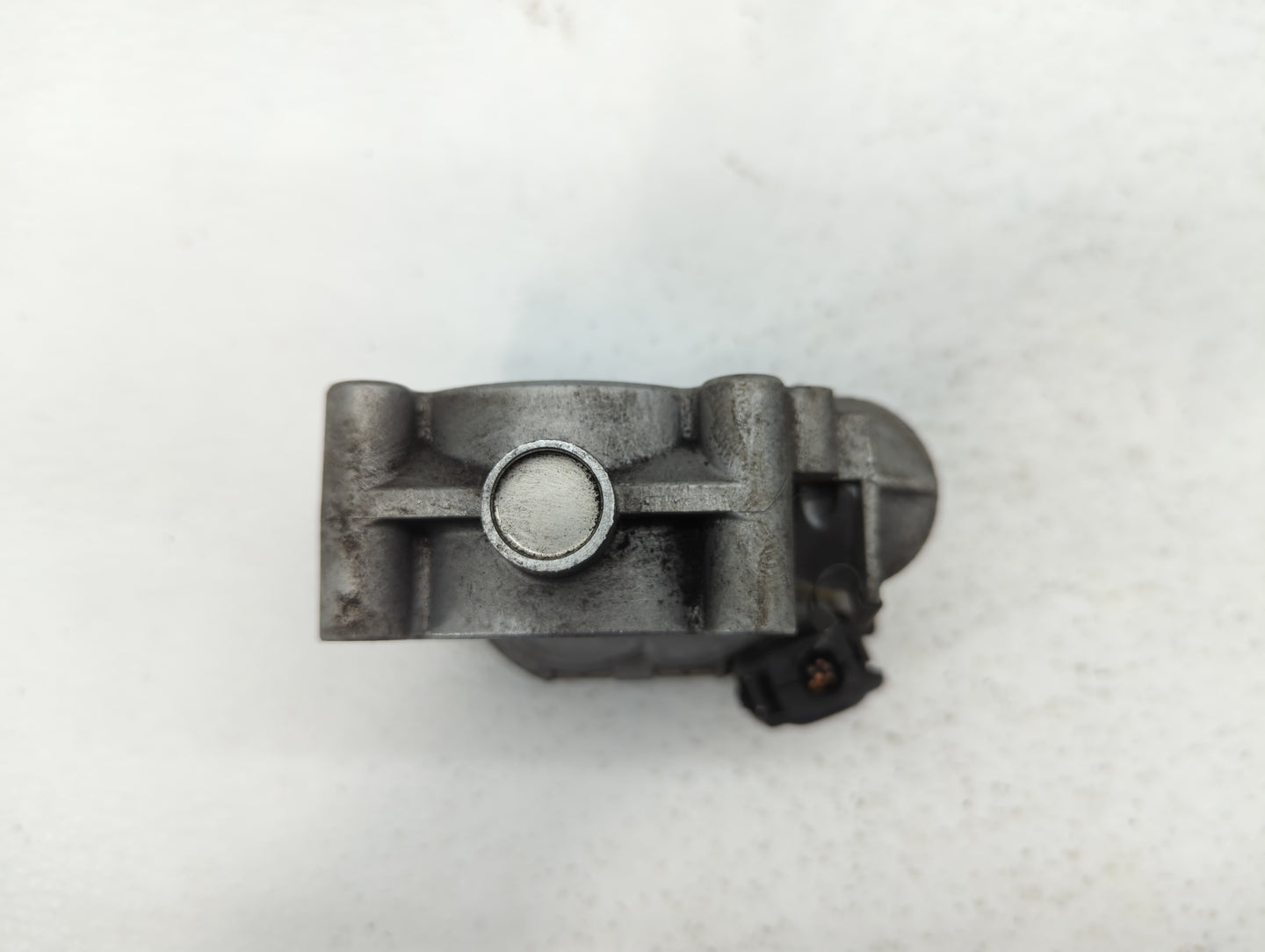 2012-2015 Mercedes-Benz C250 Throttle Body P/N:266 141 05 25 2661410525 Fits OEM Used Auto Parts - Oemusedautoparts1.com