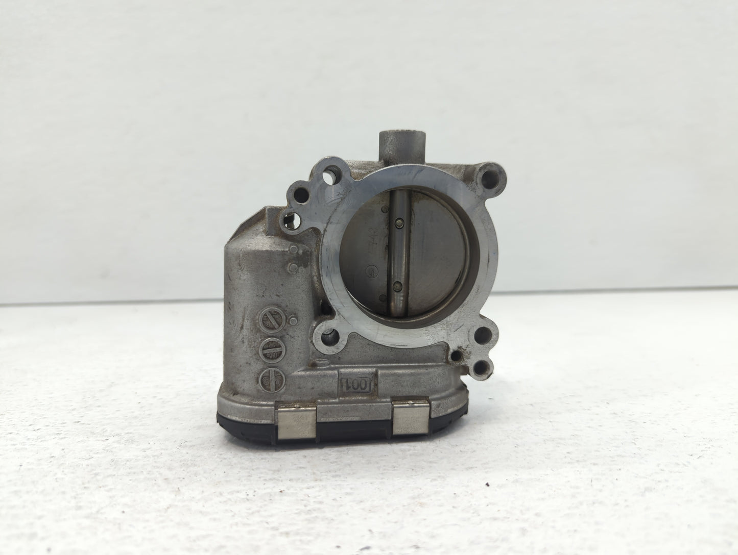 2012-2015 Mercedes-Benz C250 Throttle Body P/N:266 141 05 25 2661410525 Fits OEM Used Auto Parts - Oemusedautoparts1.com
