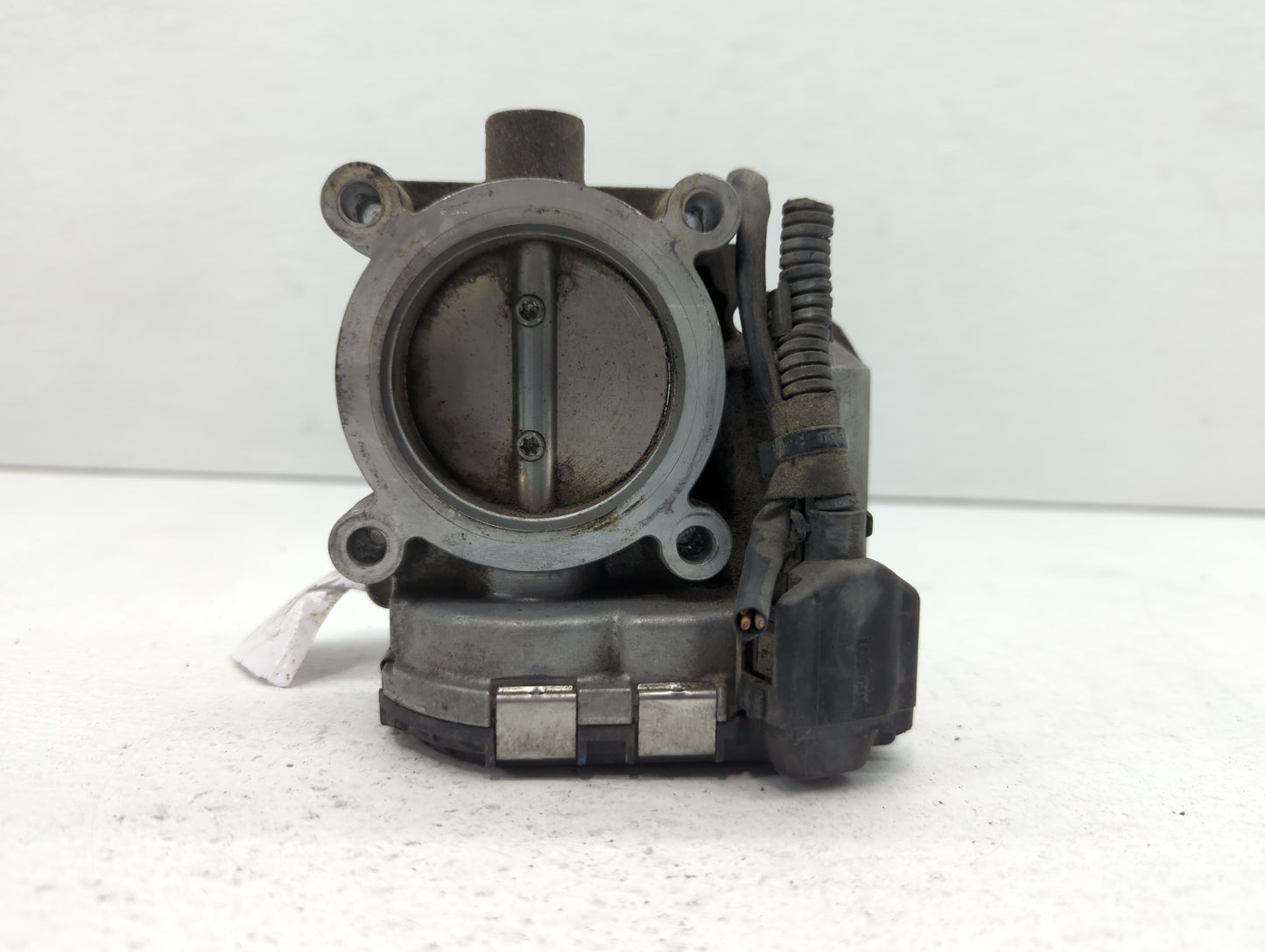 2012-2015 Mercedes-Benz C250 Throttle Body P/N:266 141 05 25 2661410525 Fits OEM Used Auto Parts - Oemusedautoparts1.com