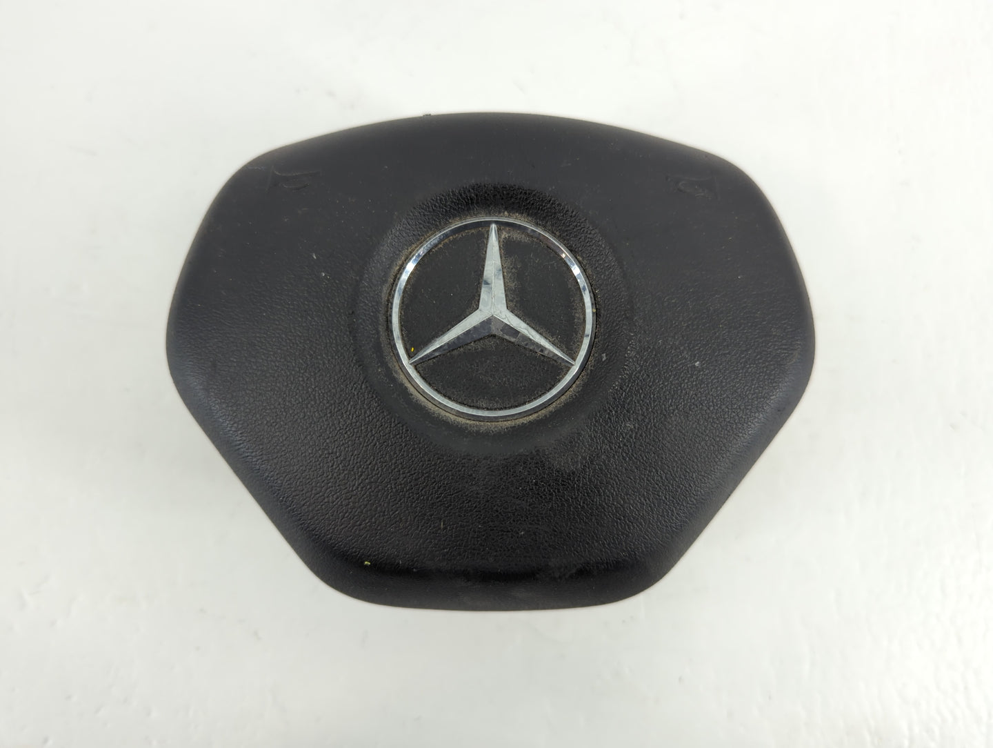 2012-2013 Mercedes-Benz C250 Air Bag Driver Left Steering Wheel Mounted P/N:307972896162-AC Fits Fits 2012 2013 OEM Used Aut