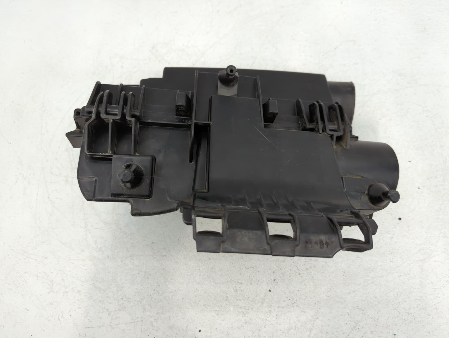 2012-2015 Mercedes-benz C250 Air Cleaner Intake-duct Hose Tube - Oemusedautoparts1.com