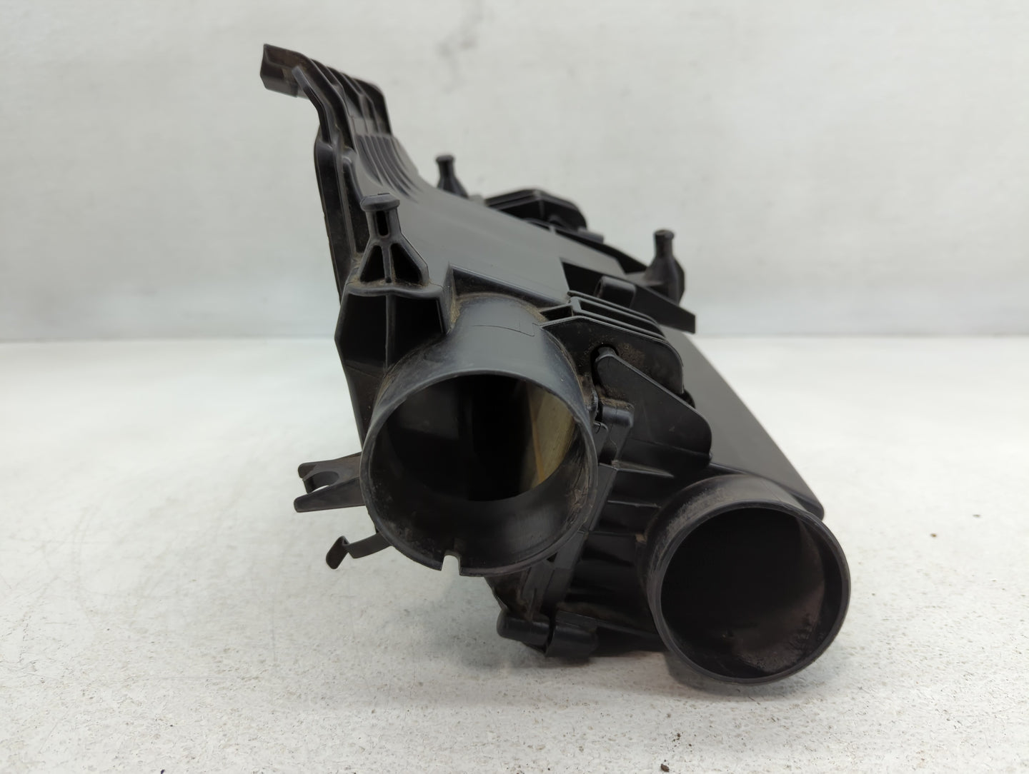 2012-2015 Mercedes-benz C250 Air Cleaner Intake-duct Hose Tube - Oemusedautoparts1.com