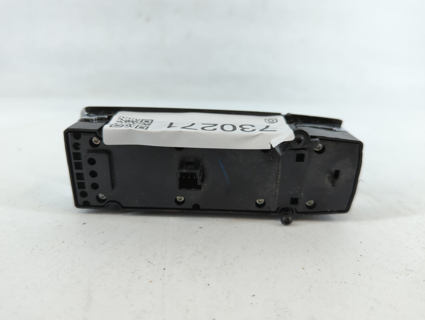 2012-2014 Mercedes-Benz C250 Master Power Window Switch Replacement Driver Side Left P/N:A 204 905 53 02 Fits OEM Used Auto 