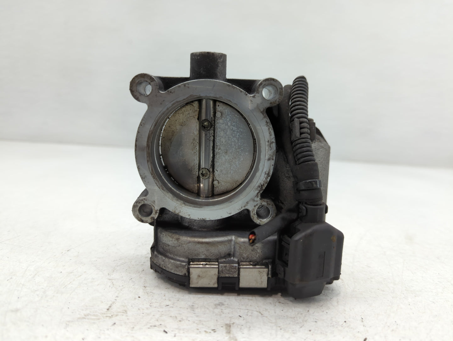 2012-2015 Mercedes-Benz C250 Throttle Body P/N:A 266 141 05 25 Fits Fits 2006 2007 2008 2009 2010 2011 2012 2013 2014 2015 O