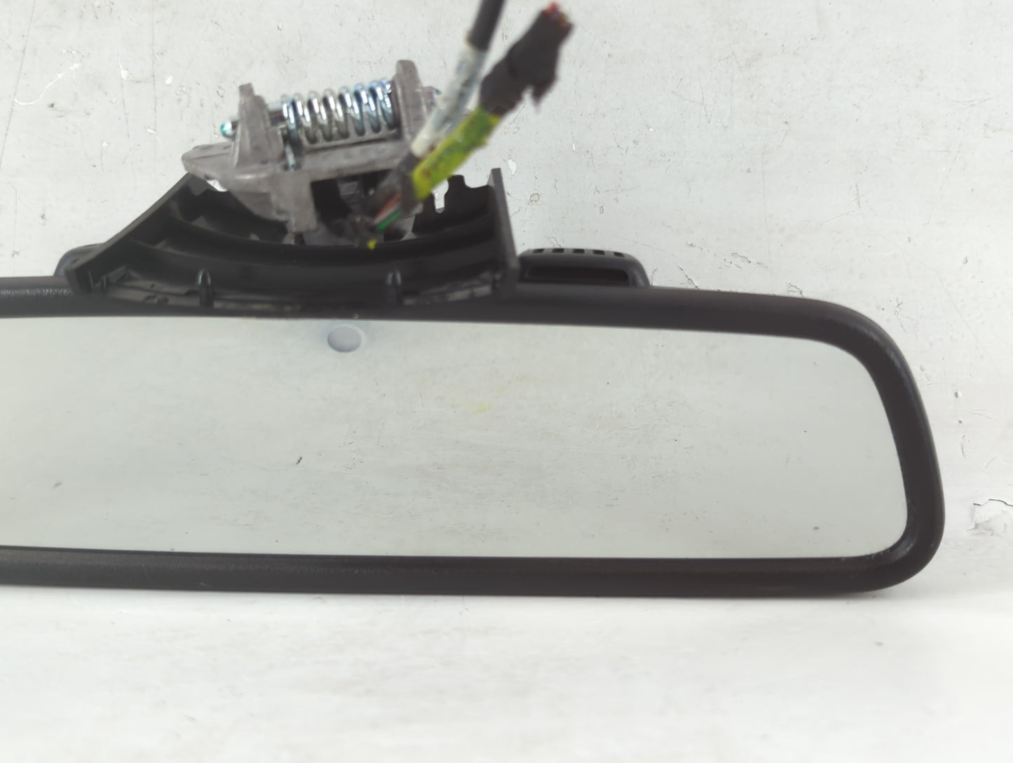 2010-2015 Mercedes-Benz C250 Interior Rear View Mirror Replacement OEM P/N:E11026530 Fits OEM Used Auto Parts - Oemusedautop