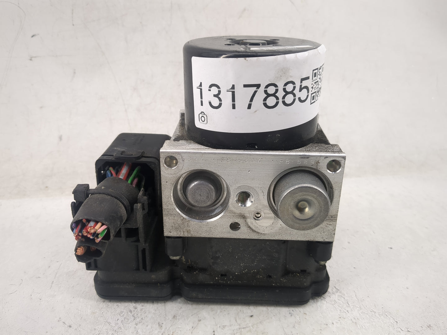 2013-2014 Mercedes-Benz C300 ABS Pump Control Module Replacement P/N:A 172 431 42 12 Fits Fits 2013 2014 2015 OEM Used Auto 