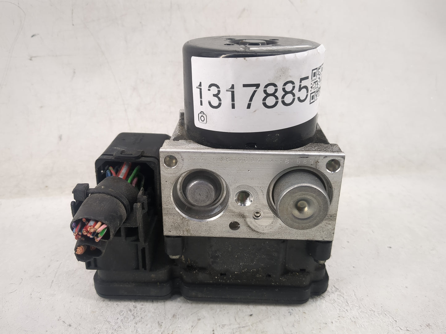 2013-2014 Mercedes-Benz C300 ABS Pump Control Module Replacement P/N:A 172 431 42 12 Fits Fits 2013 2014 2015 OEM Used Auto 