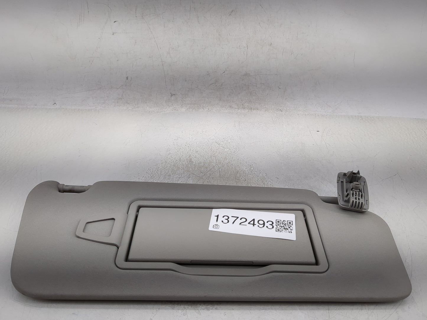 2013 Mercedes-Benz C300 Sun Visor Shade Replacement Passenger Right Mirror Fits OEM Used Auto Parts - Oemusedautoparts1.com