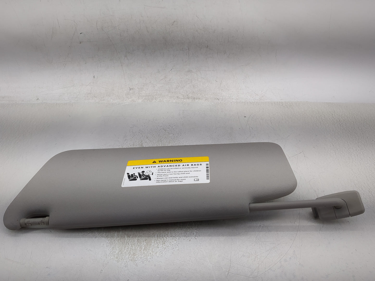 2013 Mercedes-Benz C300 Sun Visor Shade Replacement Passenger Right Mirror Fits OEM Used Auto Parts - Oemusedautoparts1.com