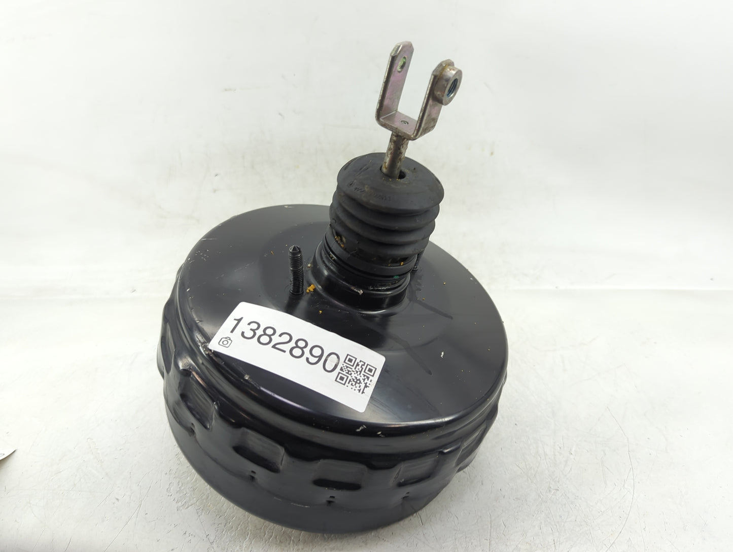 Mercedes-benz C300 Power Brake Booster Oem 1382890 - Oemusedautoparts1.com