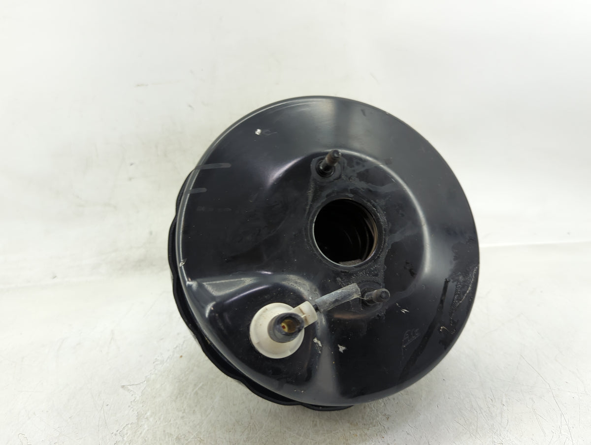 Mercedes-benz C300 Power Brake Booster Oem 1382890 - Oemusedautoparts1.com