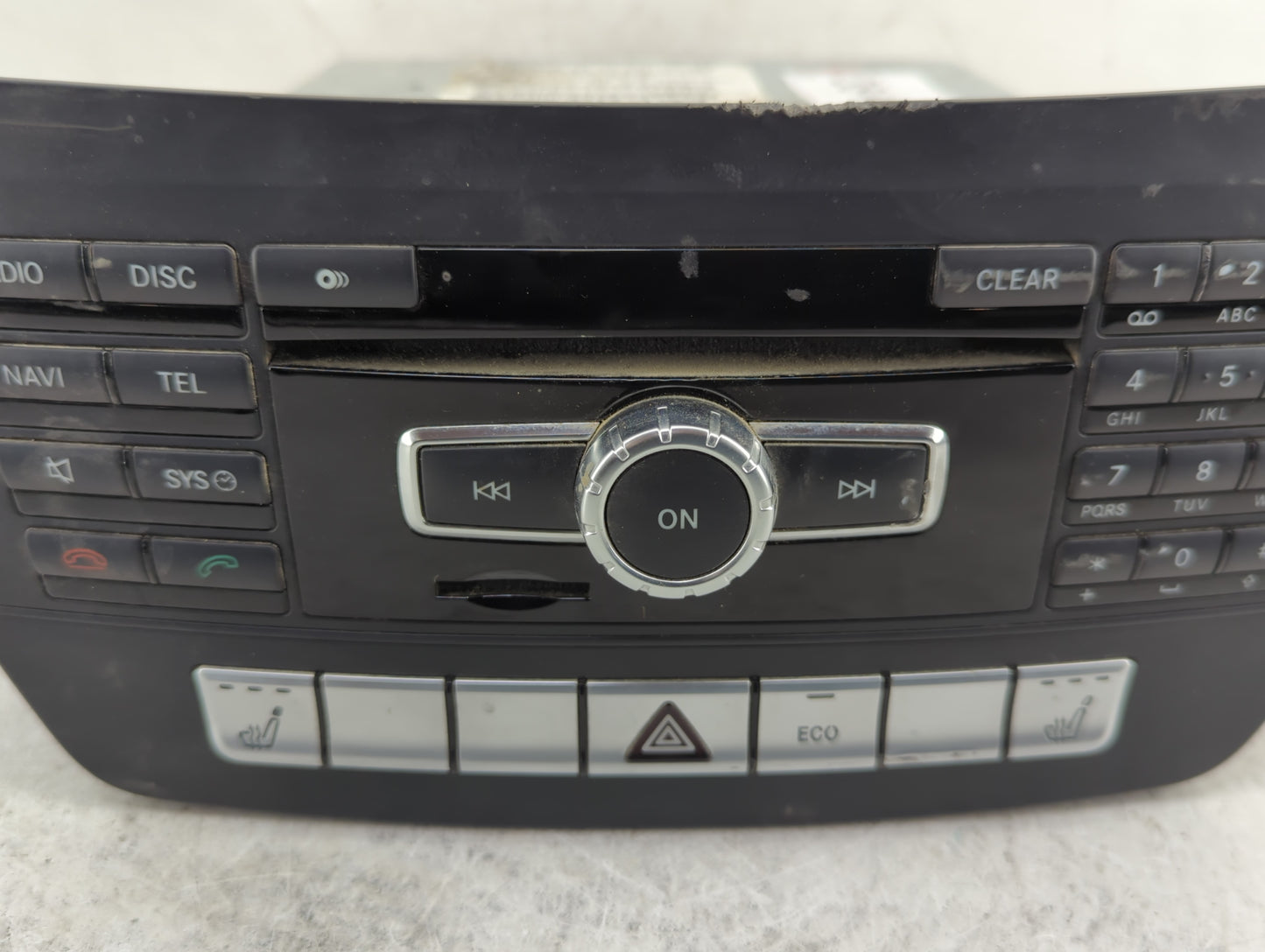 2013 Mercedes-Benz C300 Radio AM FM Cd Player Receiver Replacement Fits OEM Used Auto Parts - Oemusedautoparts1.com