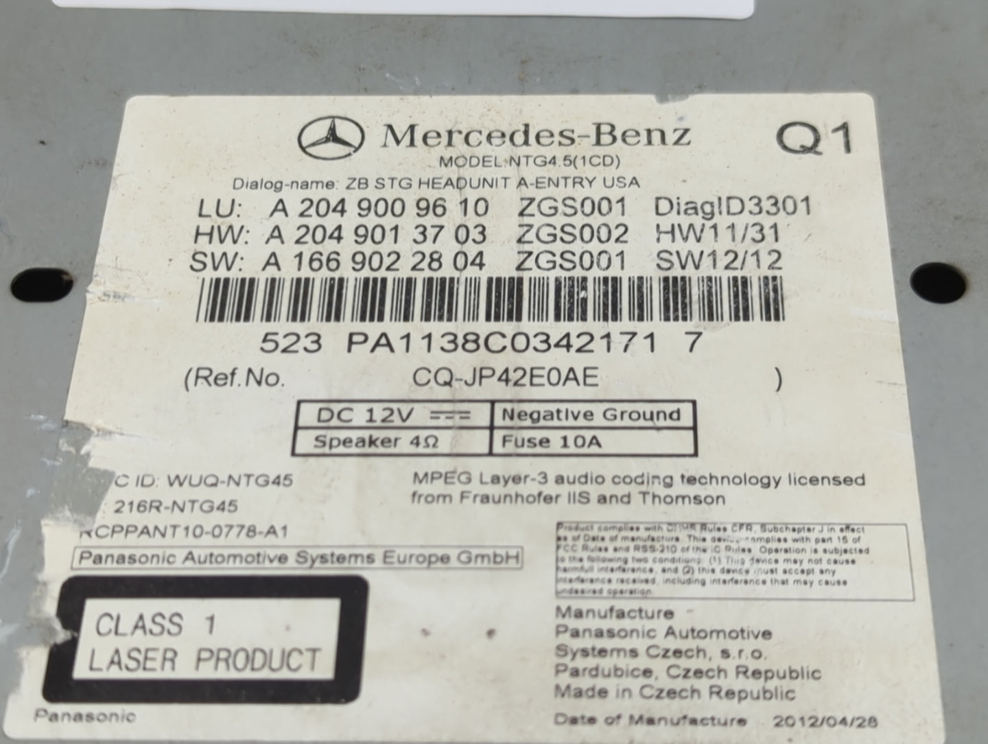 2013 Mercedes-Benz C300 Radio AM FM Cd Player Receiver Replacement P/N:A 166 902 28 04 A 204 901 37 03, A 204 900 96 10 Fits