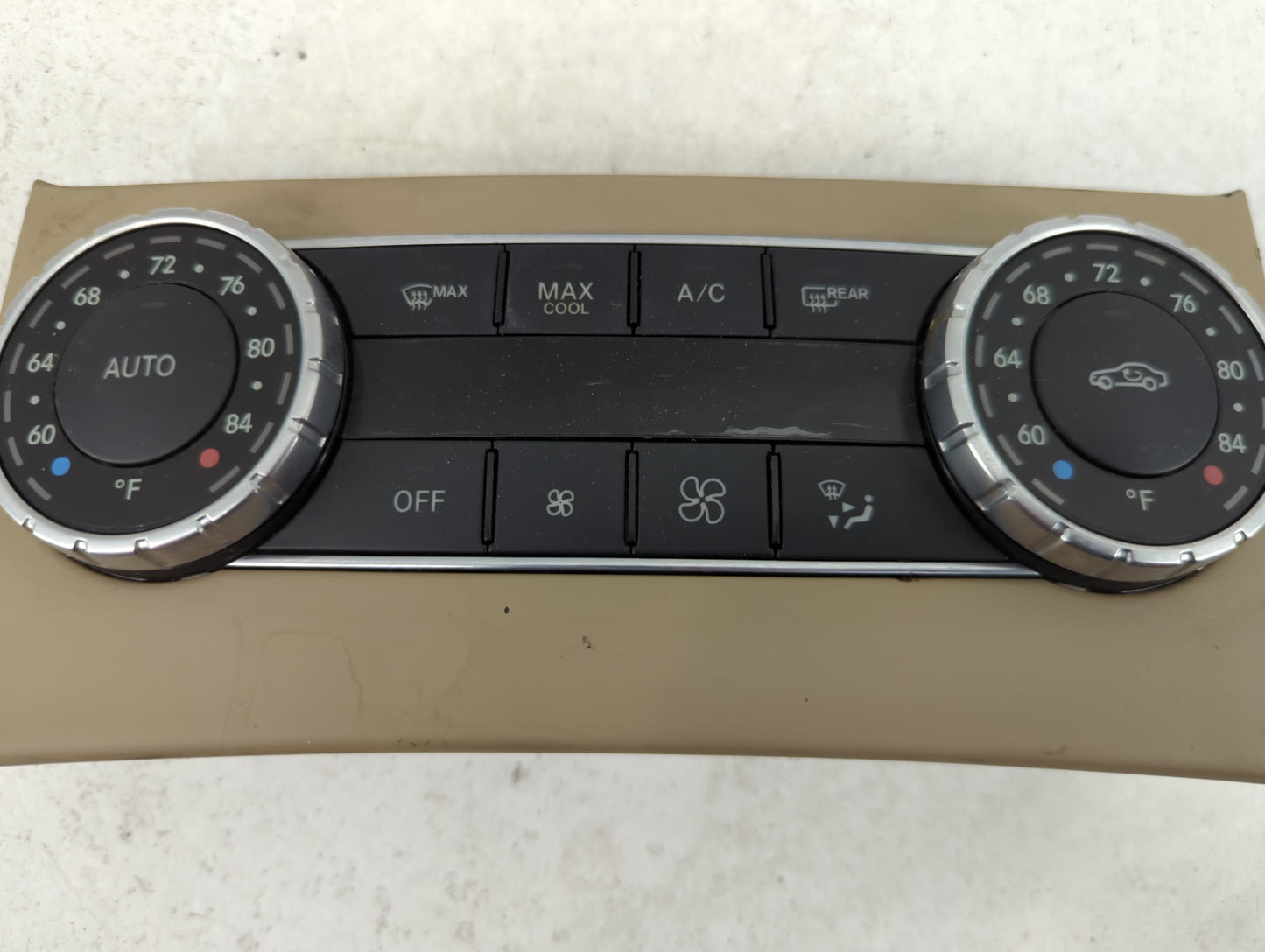 2013-2014 Mercedes-Benz C300 Climate Control Module Temperature AC/Heater Replacement P/N:A 204 900 68 08 Fits Fits 2013 201