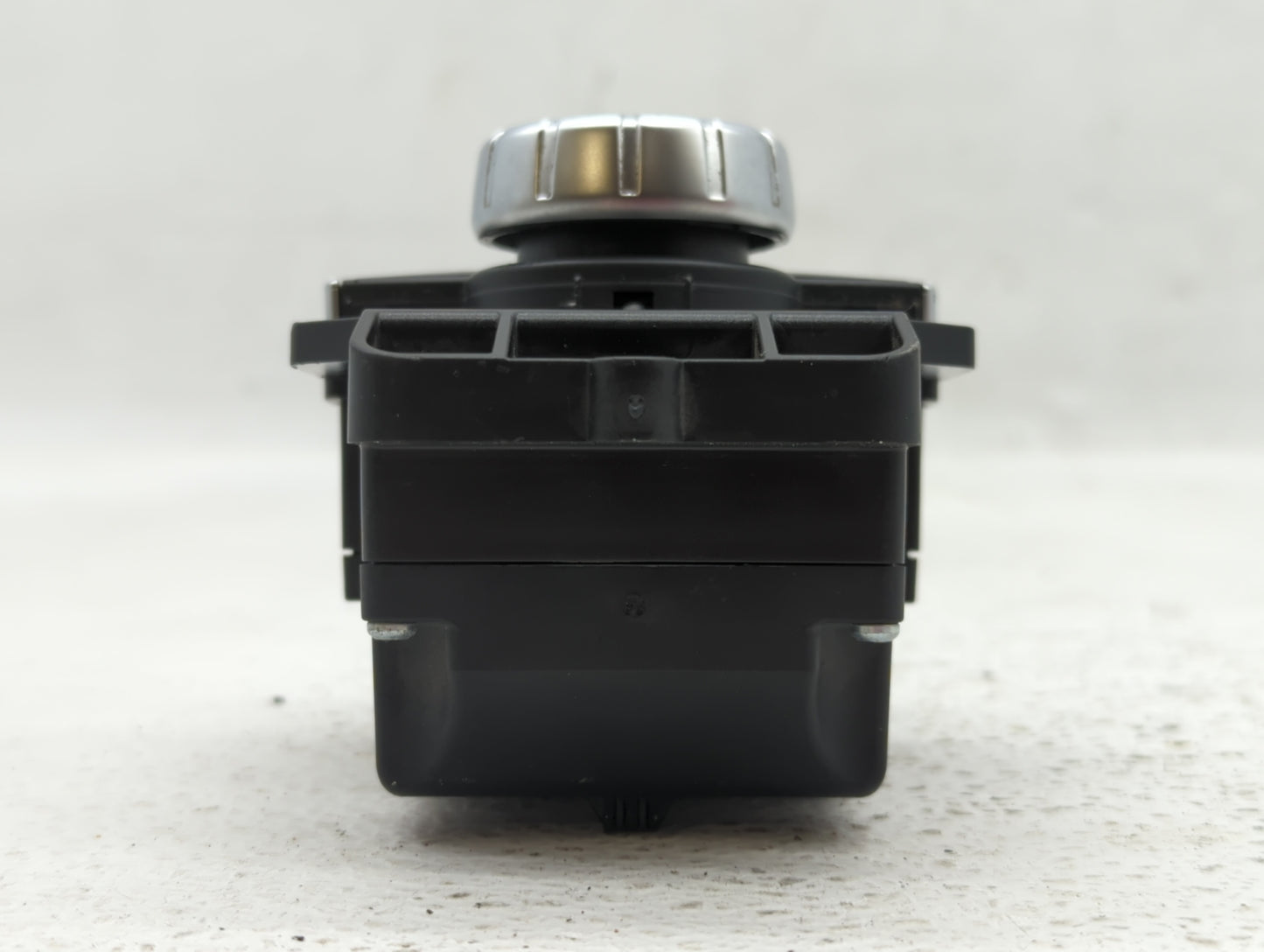 2012-2014 Mercedes-Benz C300 Radio AM FM Cd Player Receiver Replacement P/N:A 204 870 98 58 A 204 900 74 08 Fits OEM Used Au