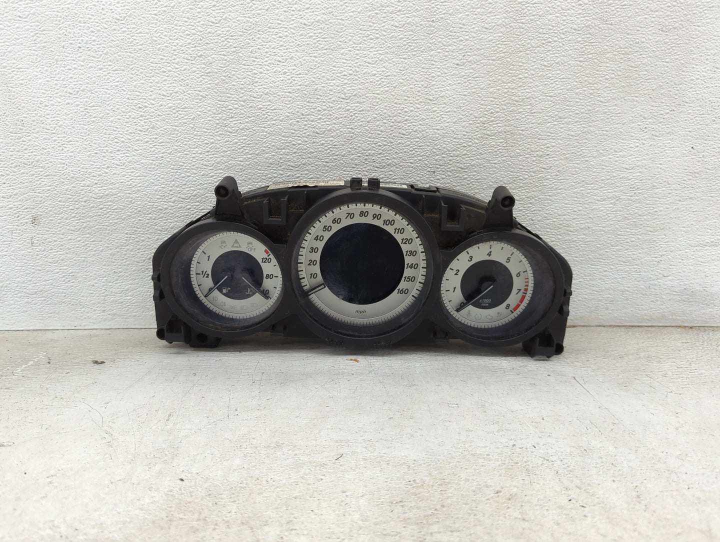 2013 Mercedes-Benz C350 Instrument Cluster Speedometer Gauges P/N:A2049004309 Miles: Fits OEM Used Auto Parts - Oemusedautop