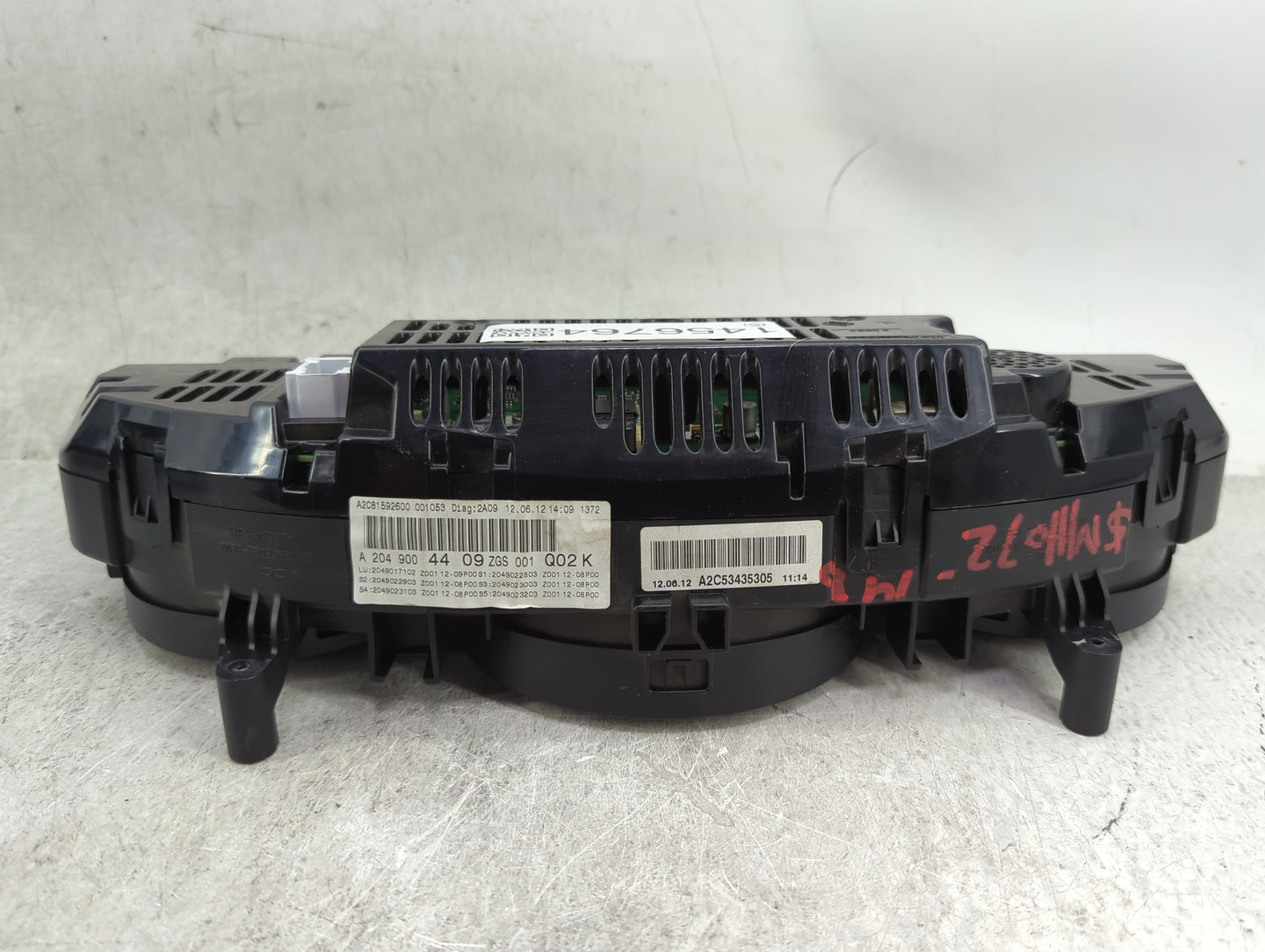 2013 Mercedes-Benz C350 Instrument Cluster Speedometer Gauges P/N:A2C53435303 Miles: Fits OEM Used Auto Parts - Oemusedautop