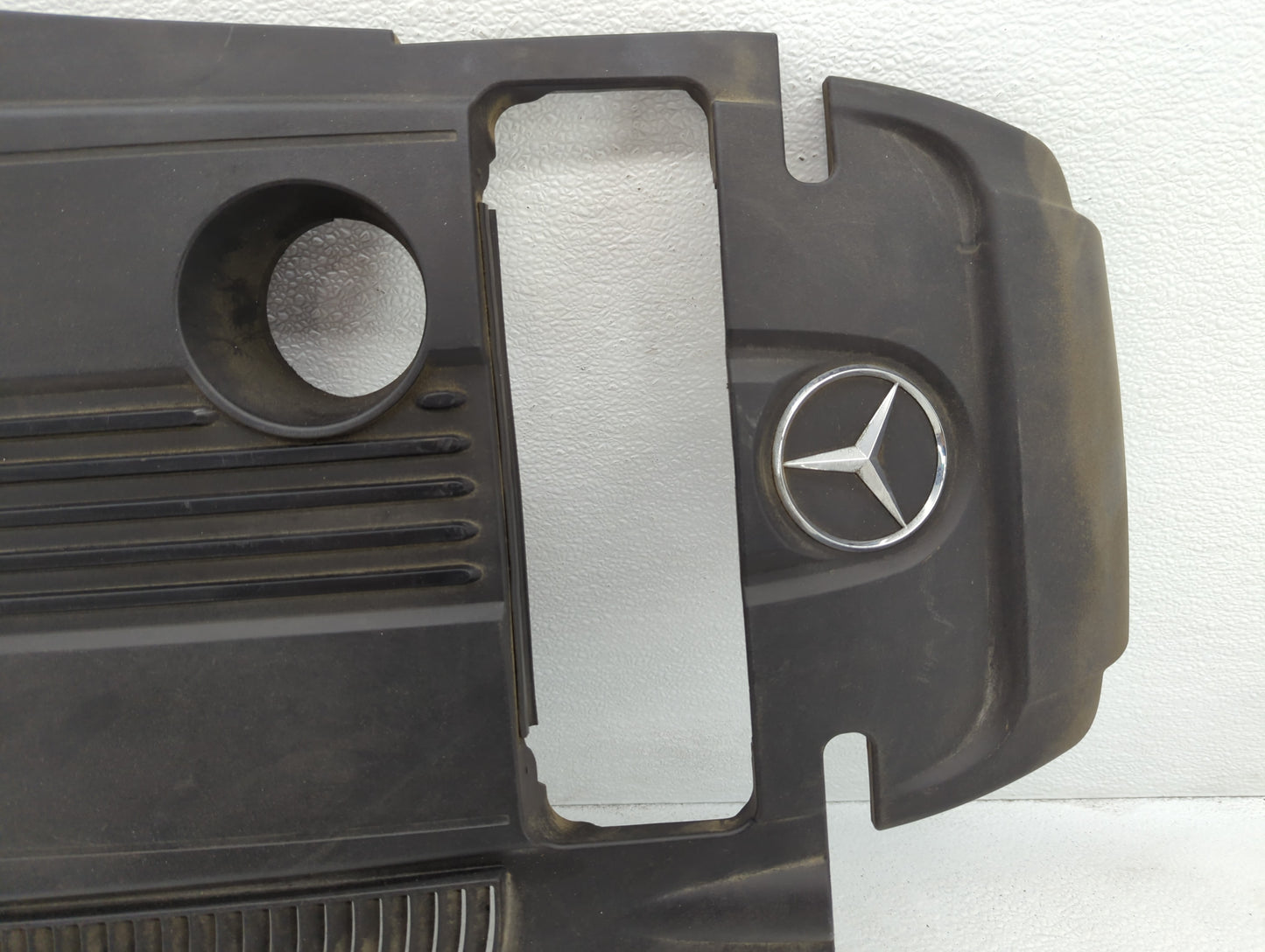 2013 Mercedes-benz C350 Engine Cover - Oemusedautoparts1.com