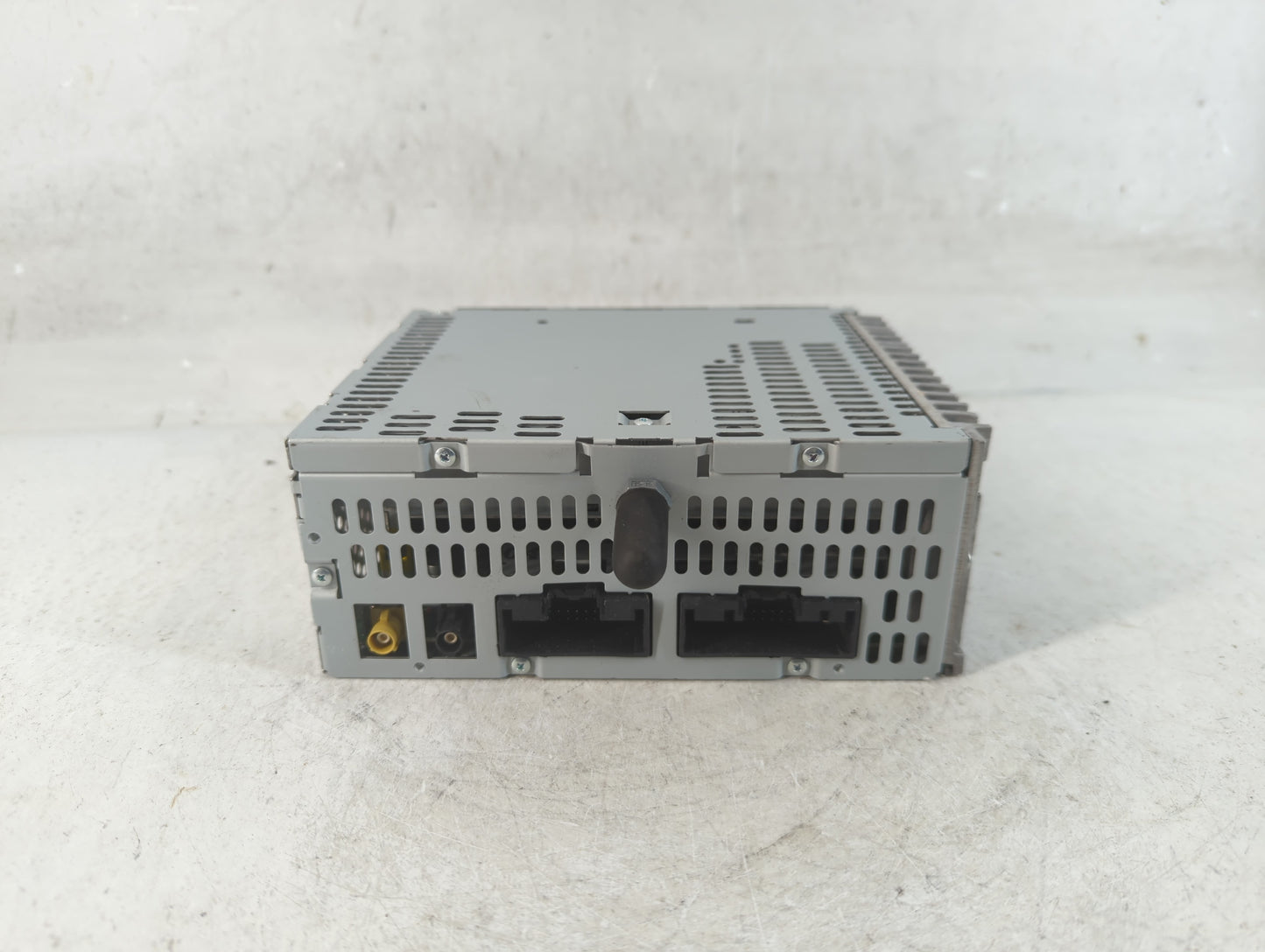 2013-2015 Mercedes-Benz C350 Radio AM FM Cd Player Receiver Replacement P/N:276-0681-50 00 Fits Fits 2012 2013 2014 2015 OEM