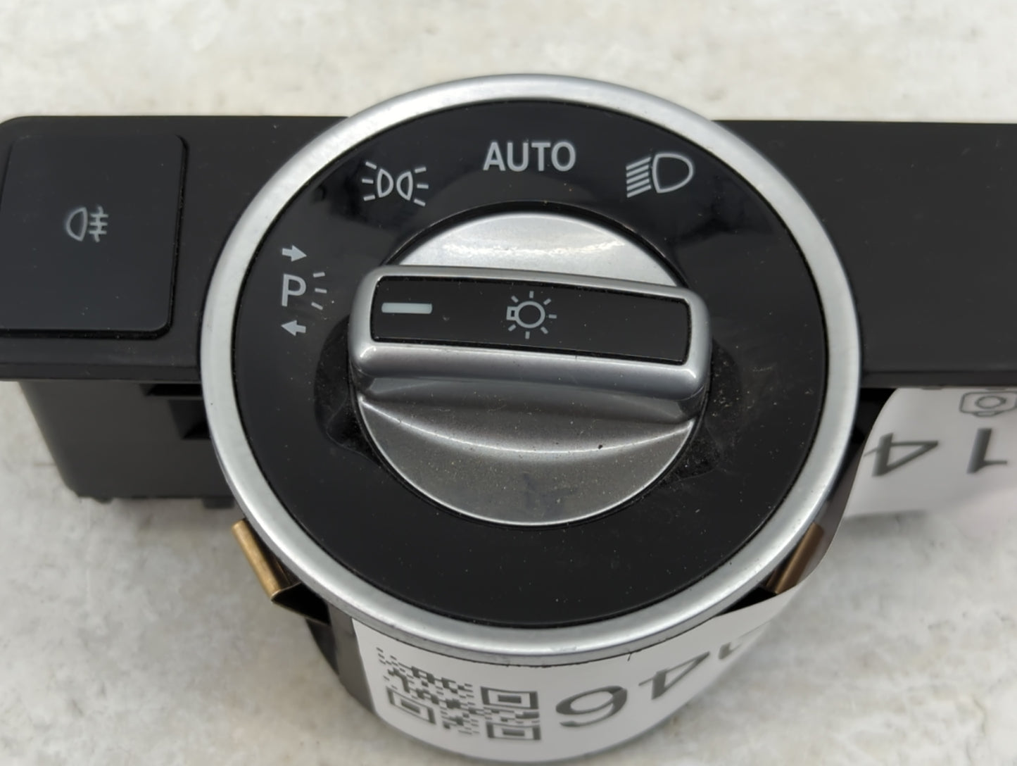 2013 Mercedes-benz E-class Headlight Head Light Switch Lamp Control - Oemusedautoparts1.com