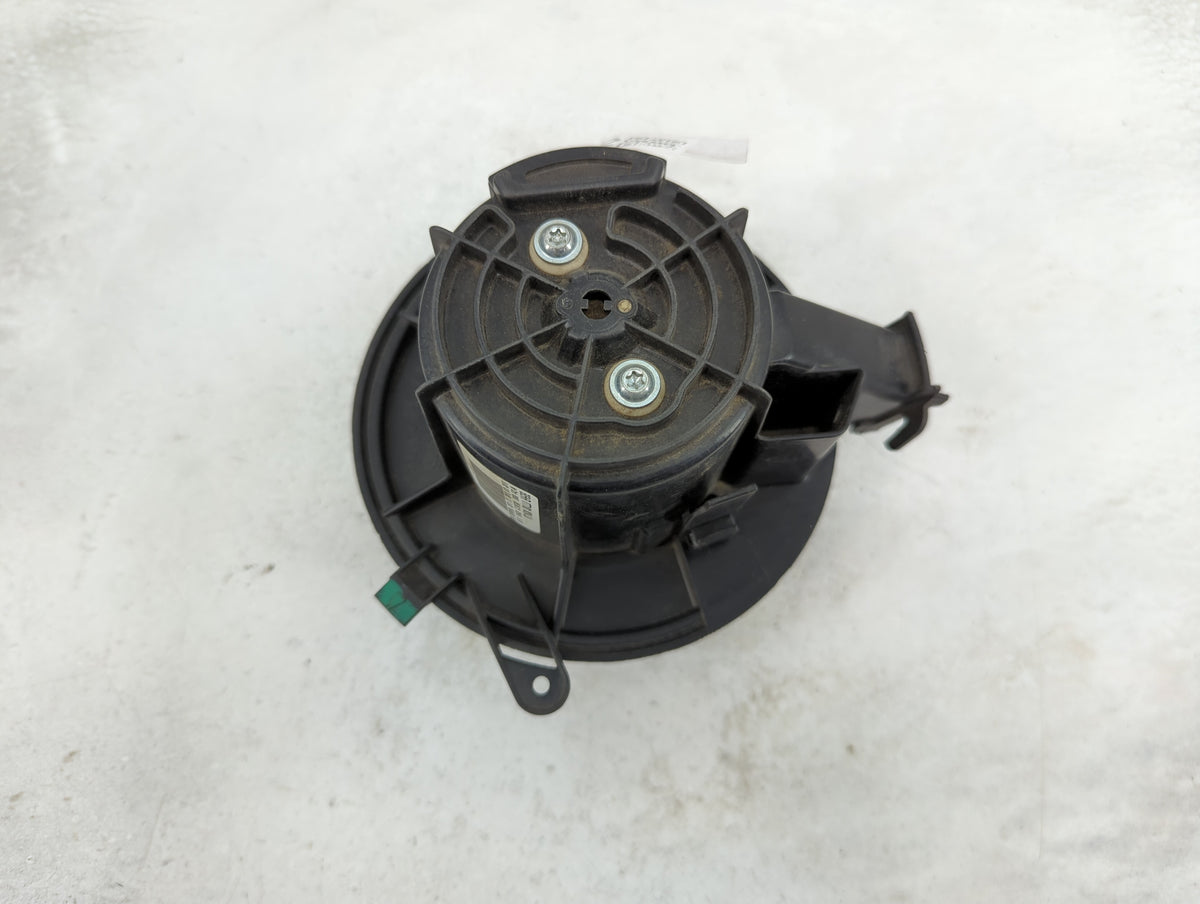 2013 Mercedes-Benz E-Class Heater AC Blower Motor P/N:V7777001 9409653 Fits Fits 2011 2012 2014 2015 2016 2017 2018 2019 202